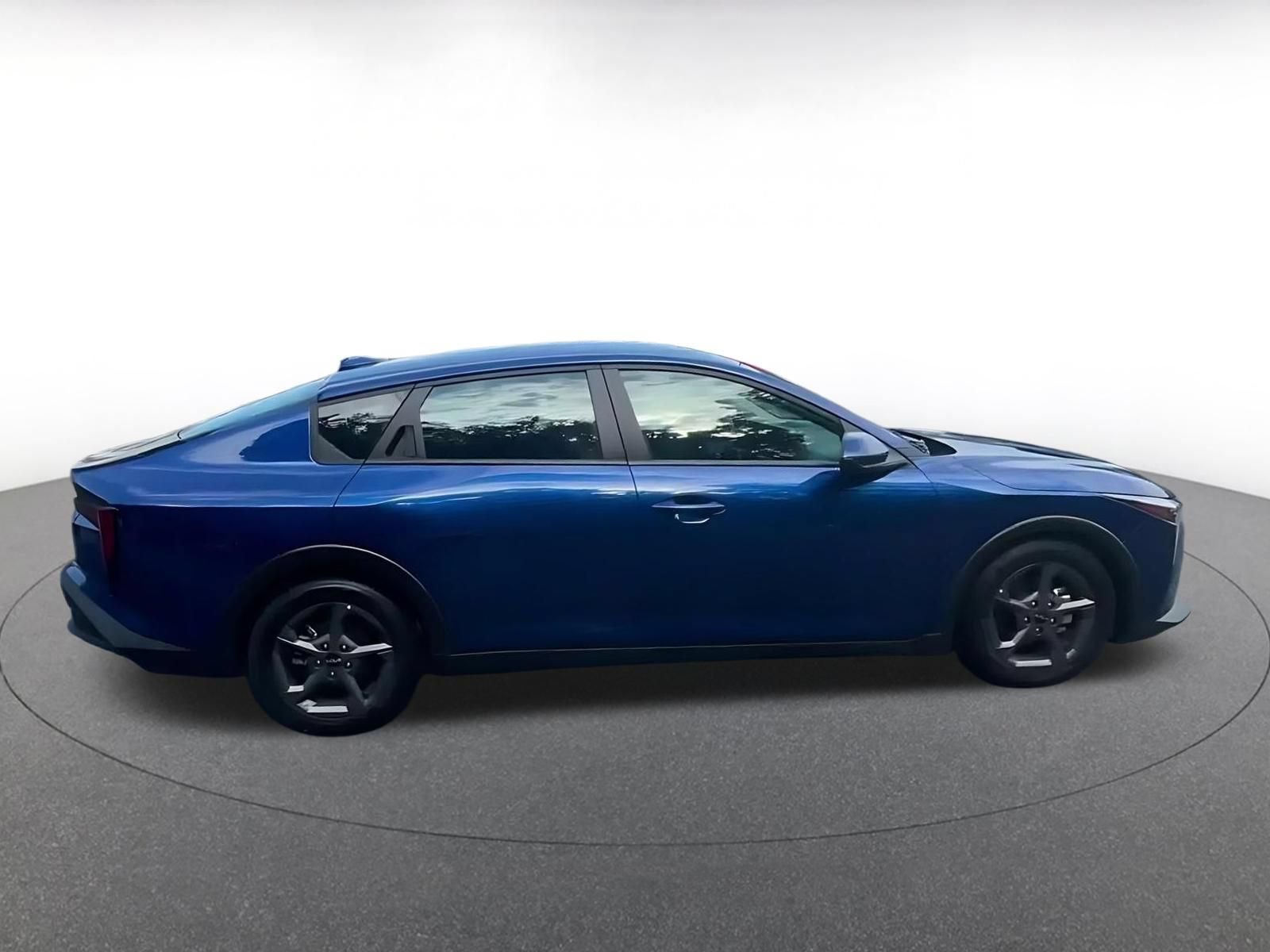 Thumbnail: 2025 Kia K4 - 13