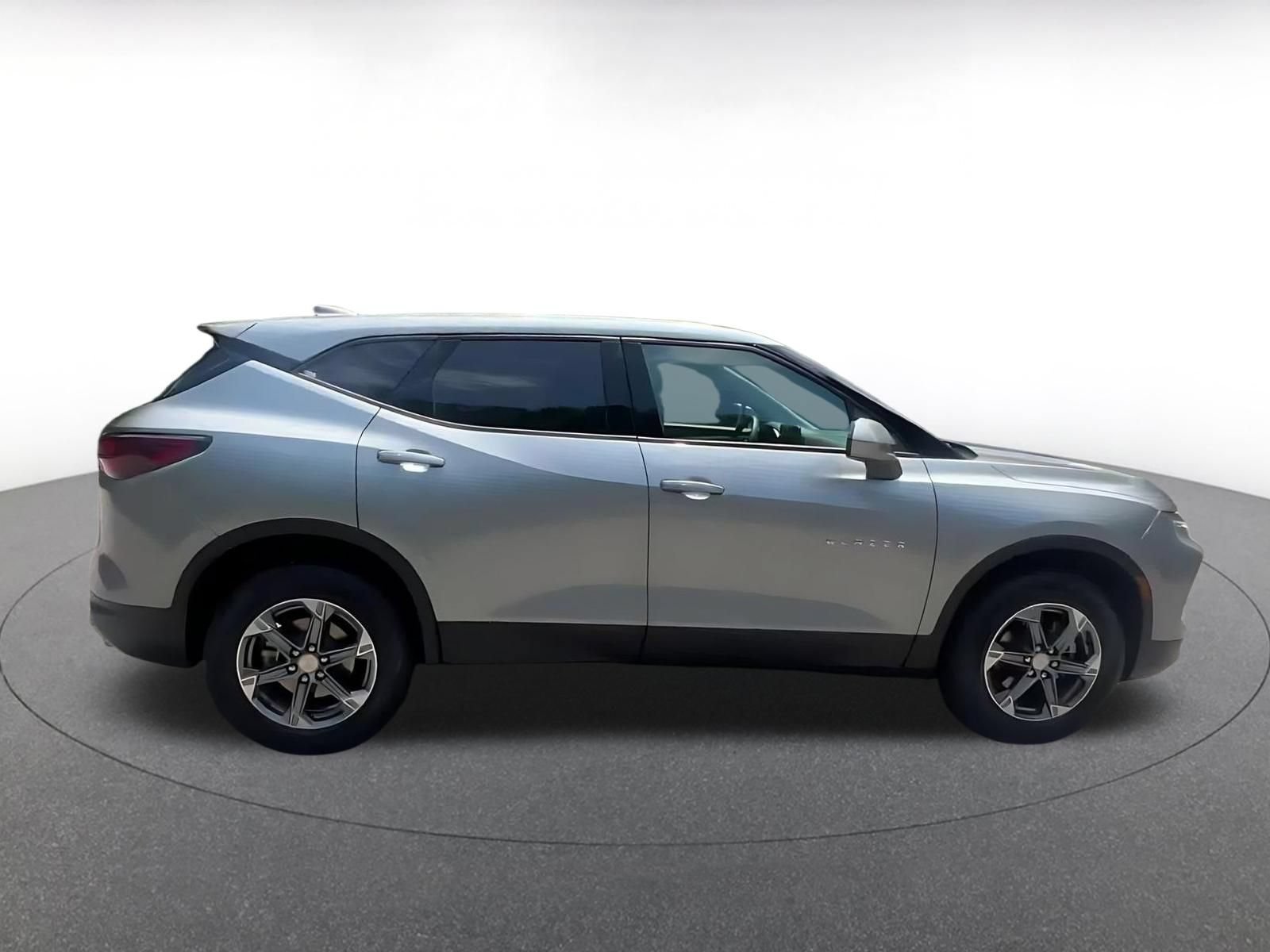 Thumbnail: 2026 Chevrolet Blazer - 16