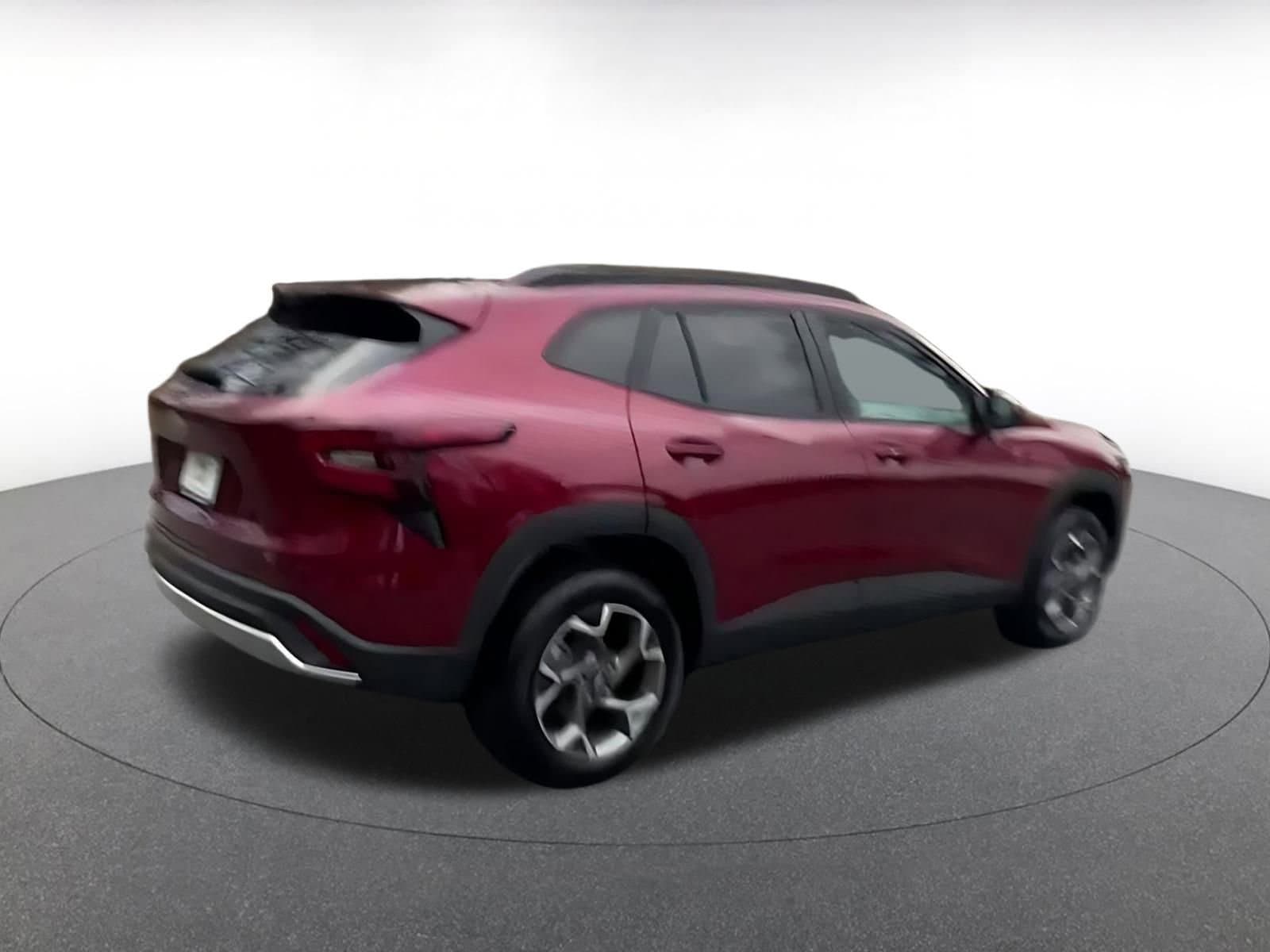 Thumbnail: 2025 Chevrolet Trax - 15