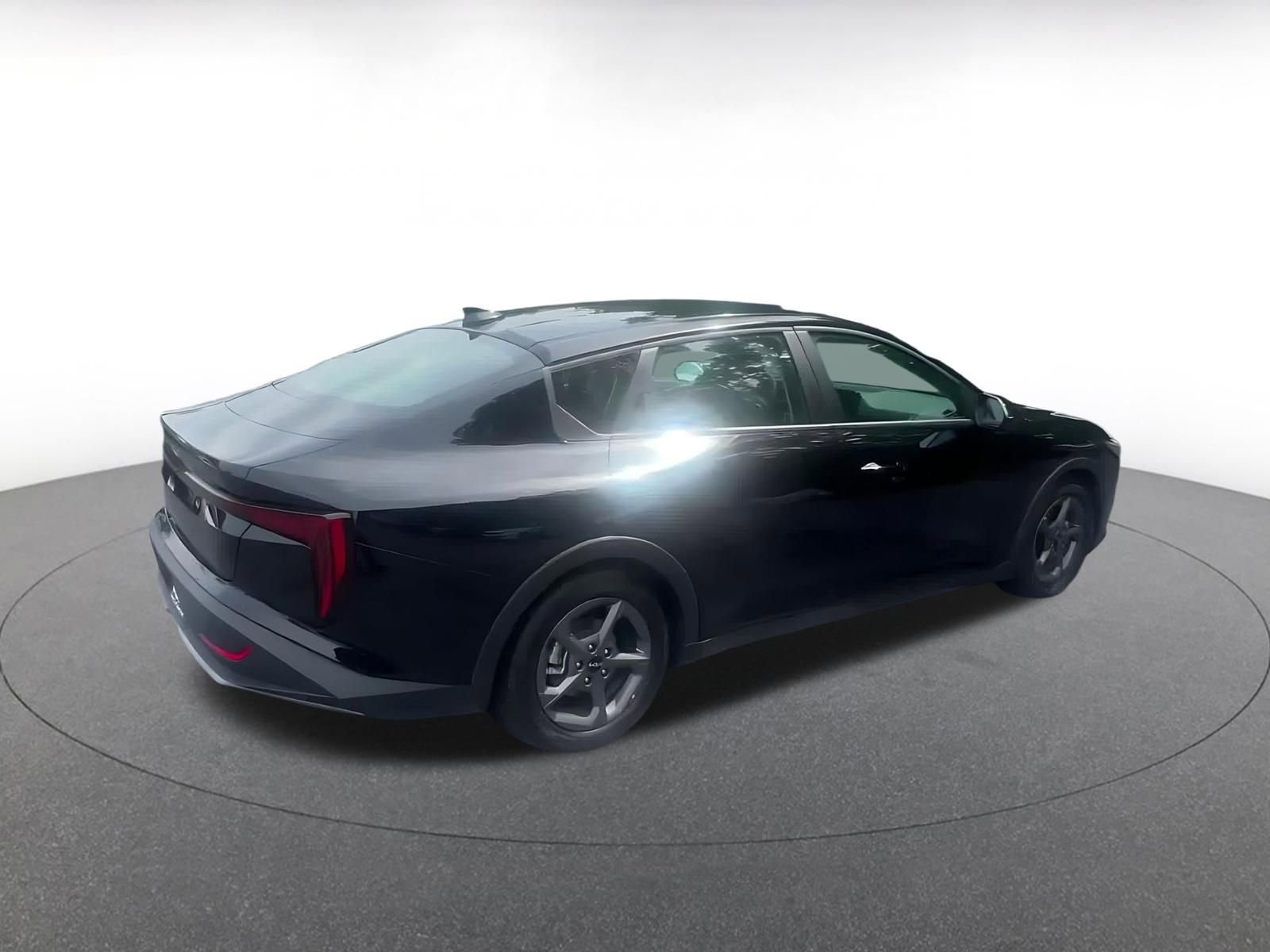 Thumbnail: 2025 Kia K4 - 15
