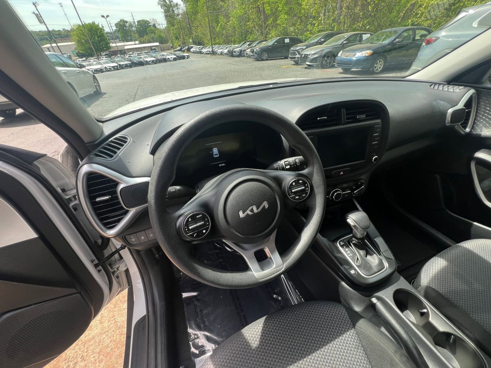 Thumbnail: 2025 Kia Soul - 28