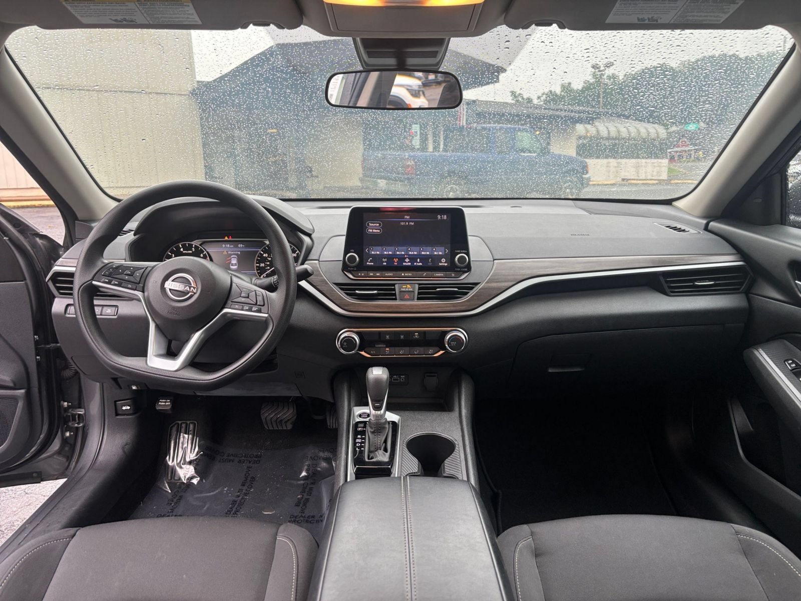 Thumbnail: 2025 Nissan Altima - 28