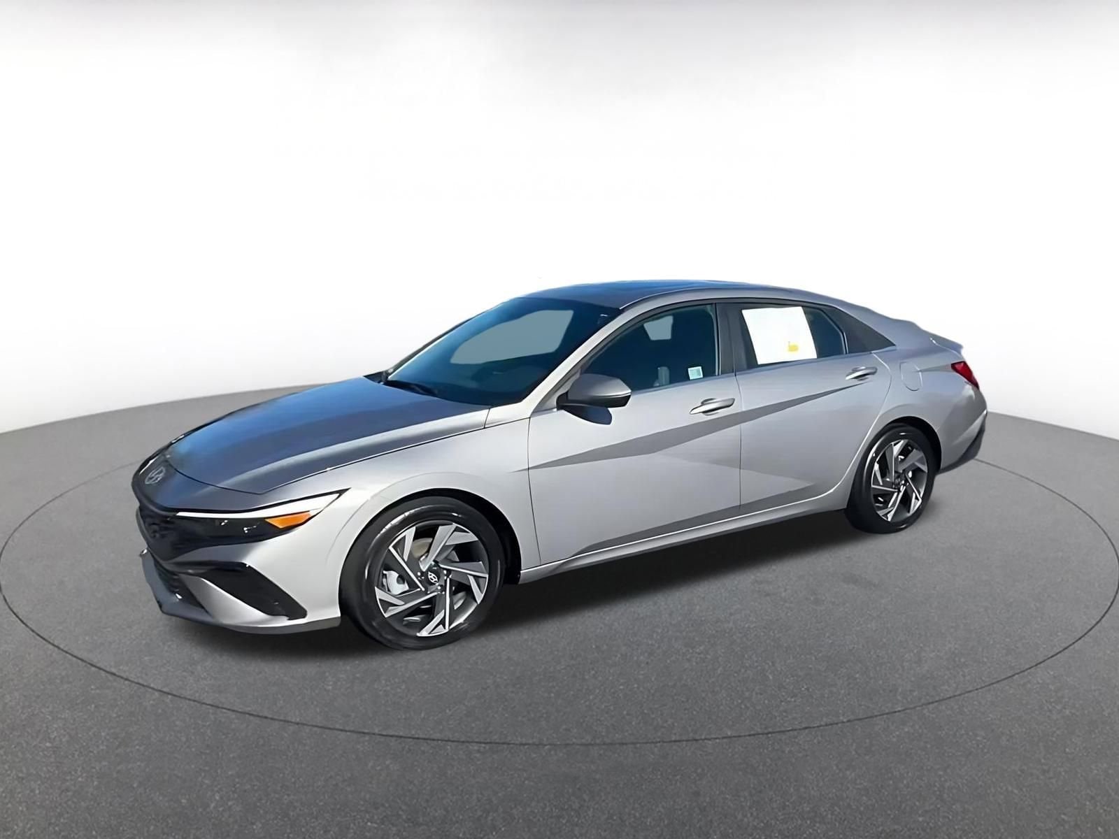 Thumbnail: 2025 Hyundai Elantra - 8