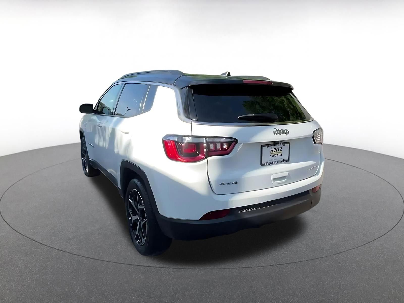 Thumbnail: 2025 Jeep Compass - 11