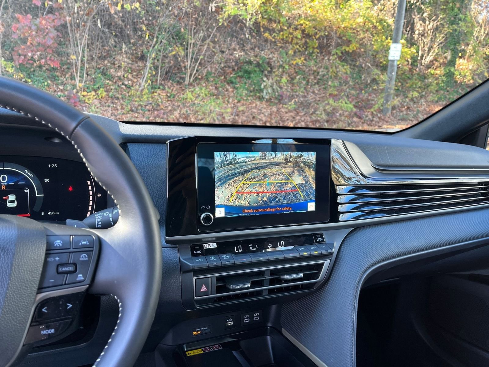 Thumbnail: 2025 Toyota Camry - 17