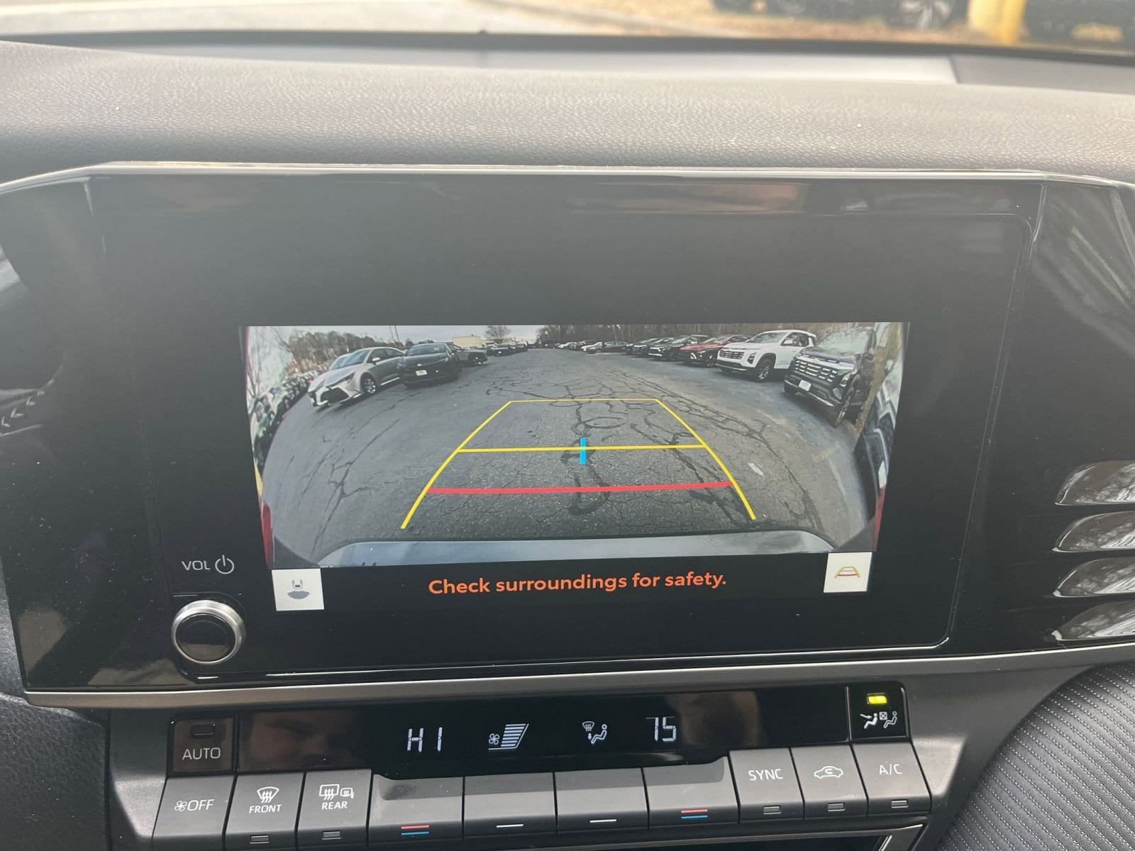 Thumbnail: 2025 Toyota Camry - 17