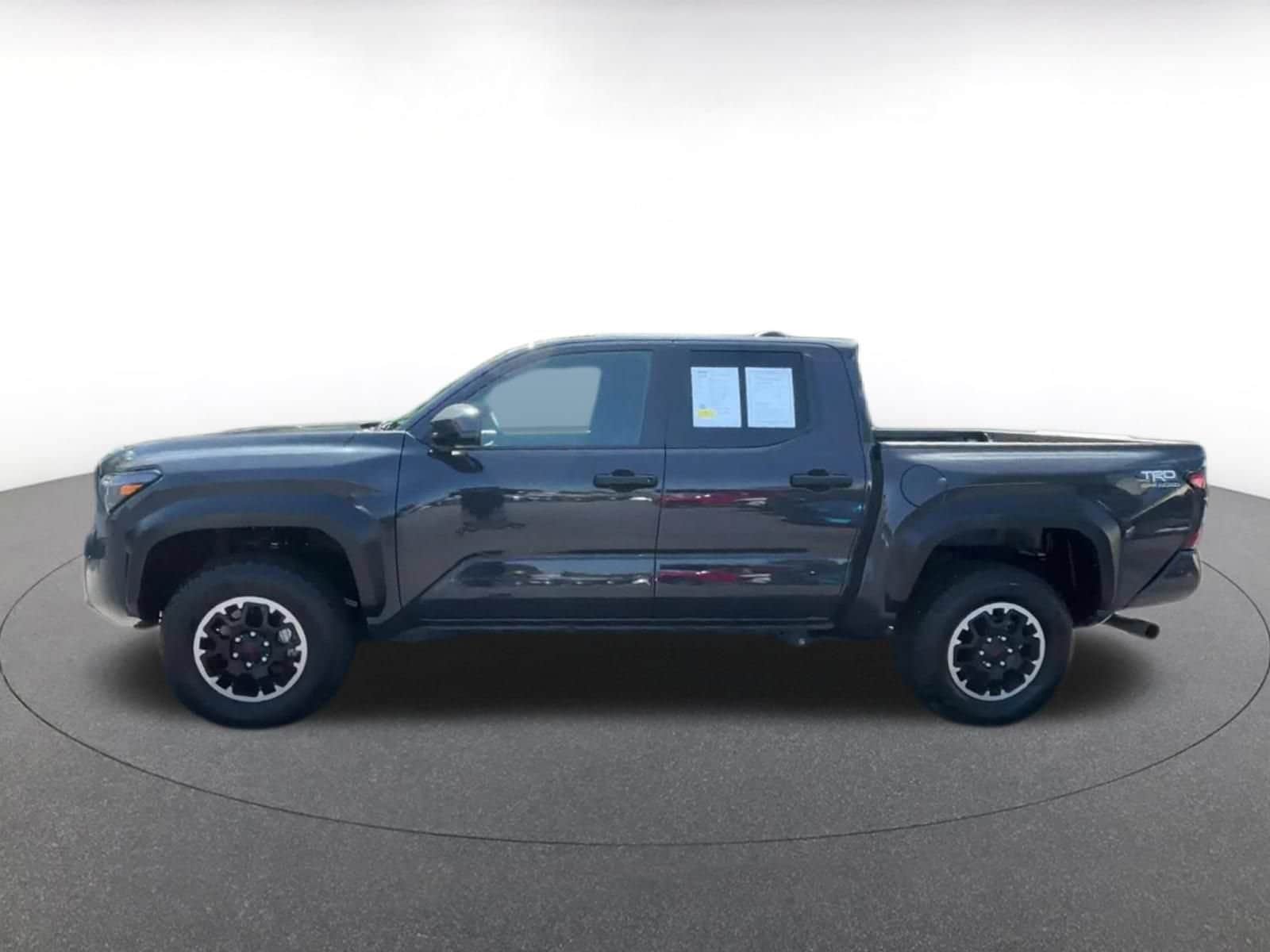 Thumbnail: 2025 Toyota Tacoma - 9