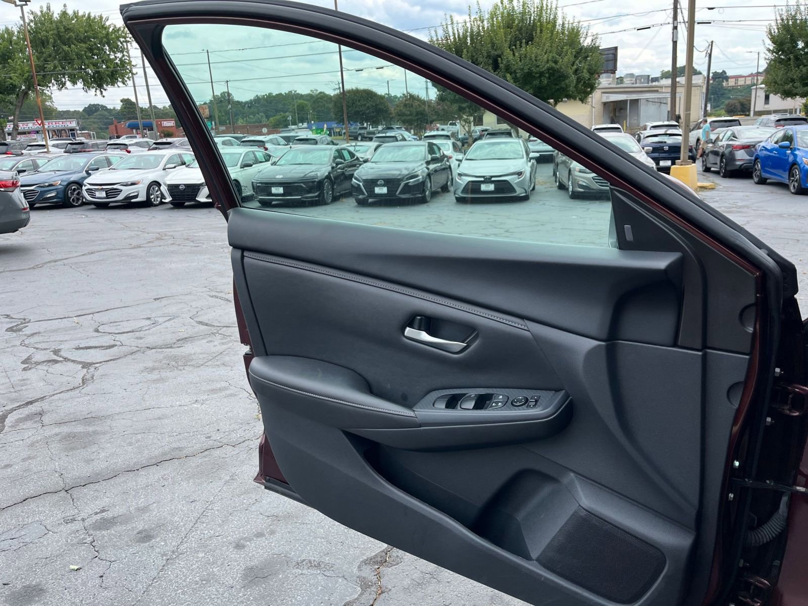 Thumbnail: 2024 Nissan Sentra - 18