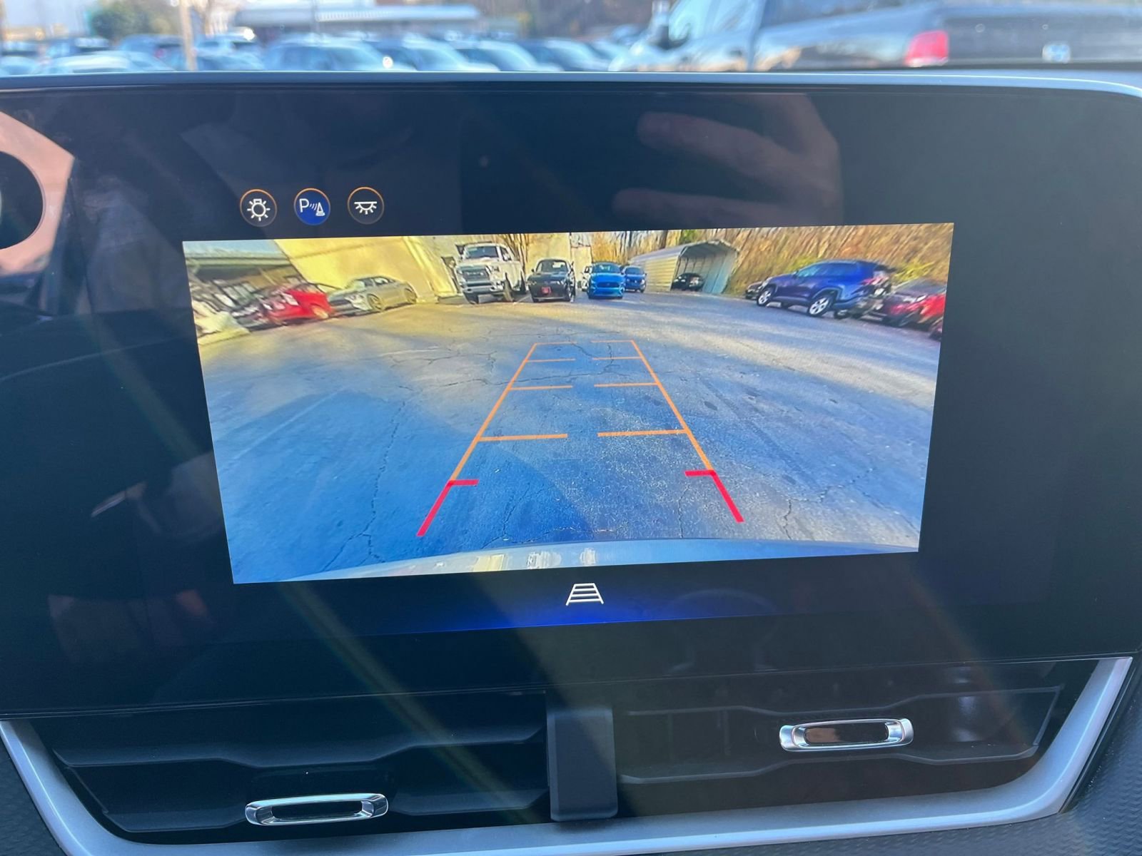 Thumbnail: 2025 Chevrolet Equinox - 17