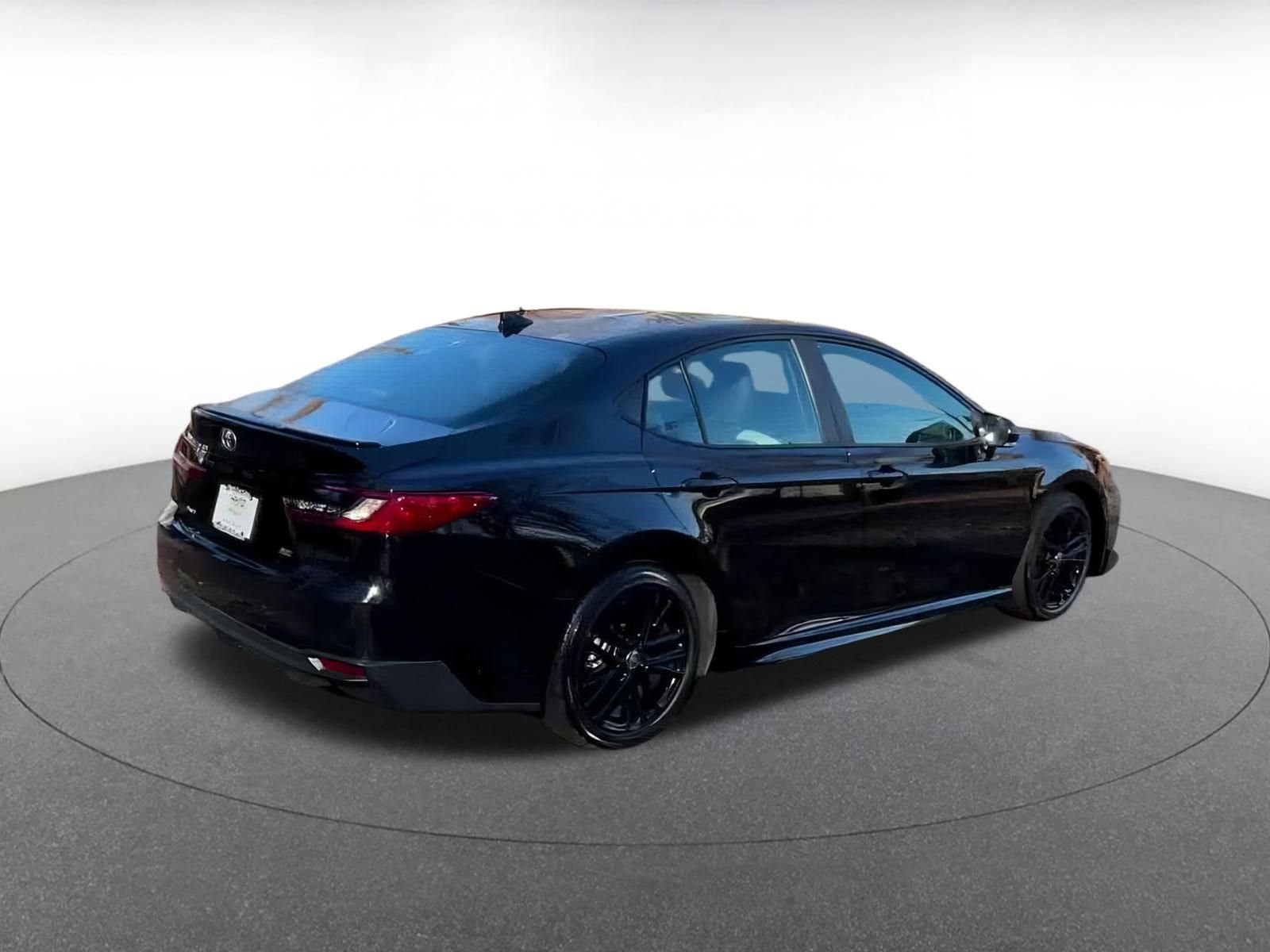 Thumbnail: 2025 Toyota Camry - 12