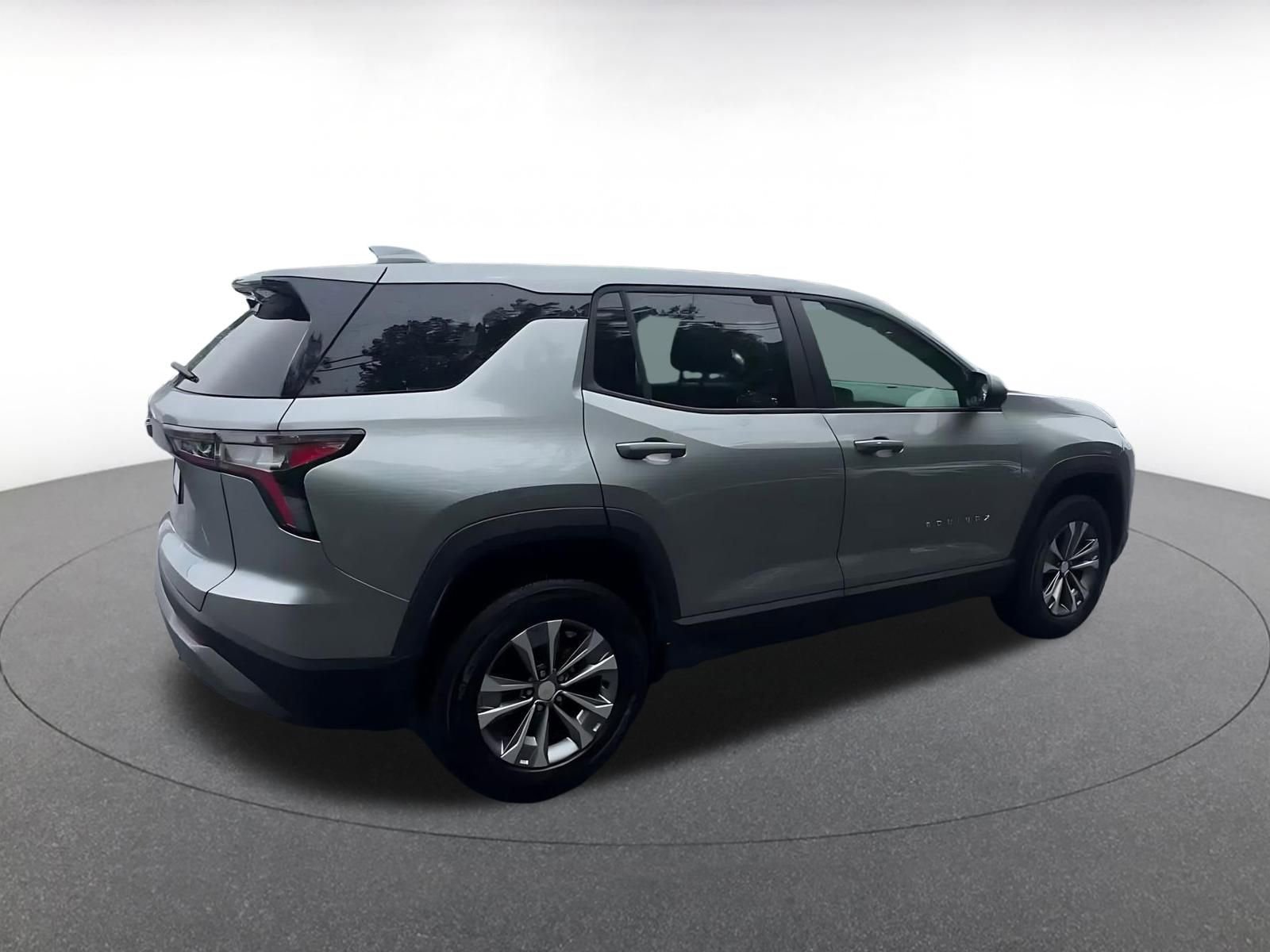 Thumbnail: 2025 Chevrolet Equinox - 15