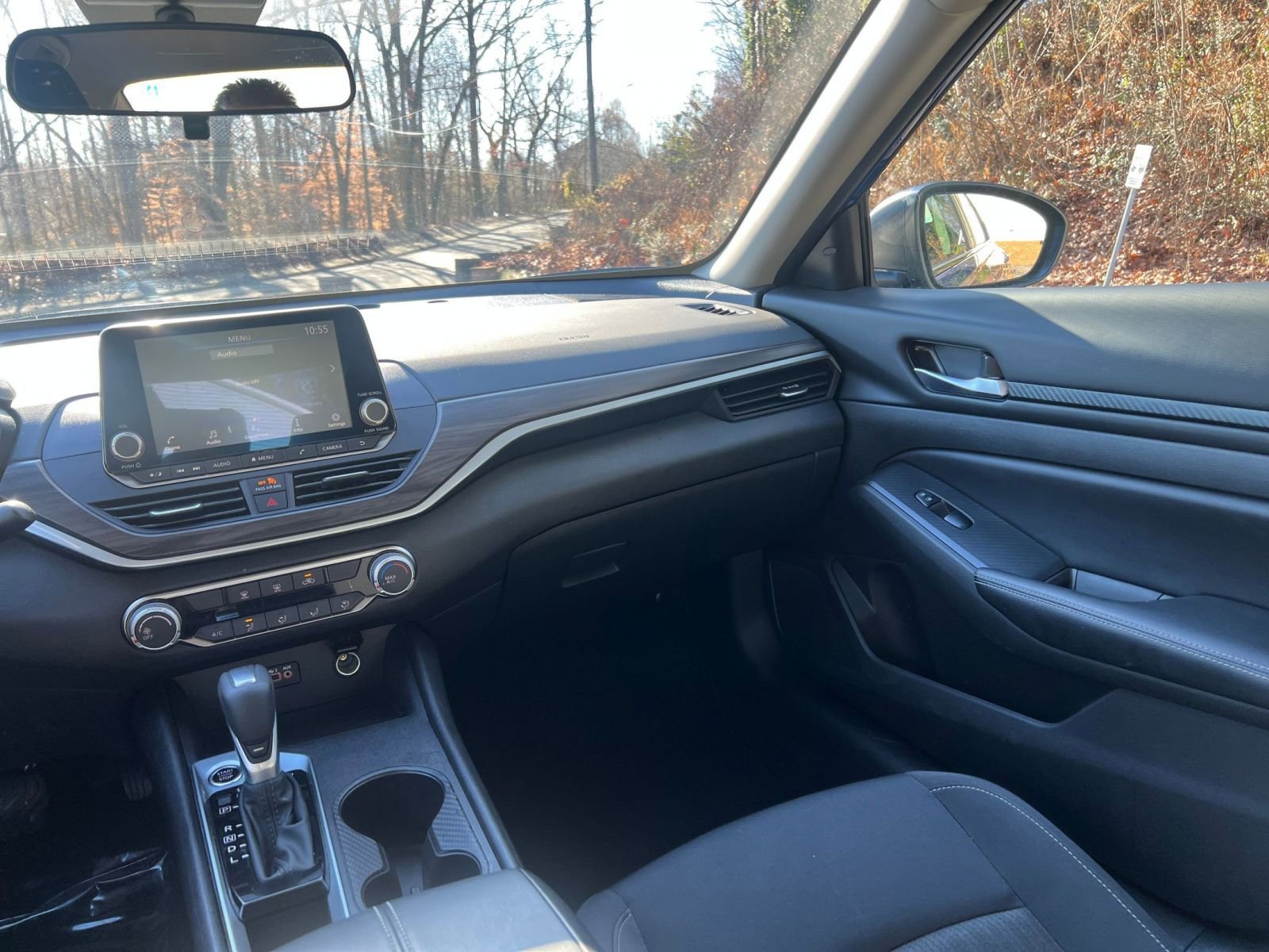 Thumbnail: 2025 Nissan Altima - 30