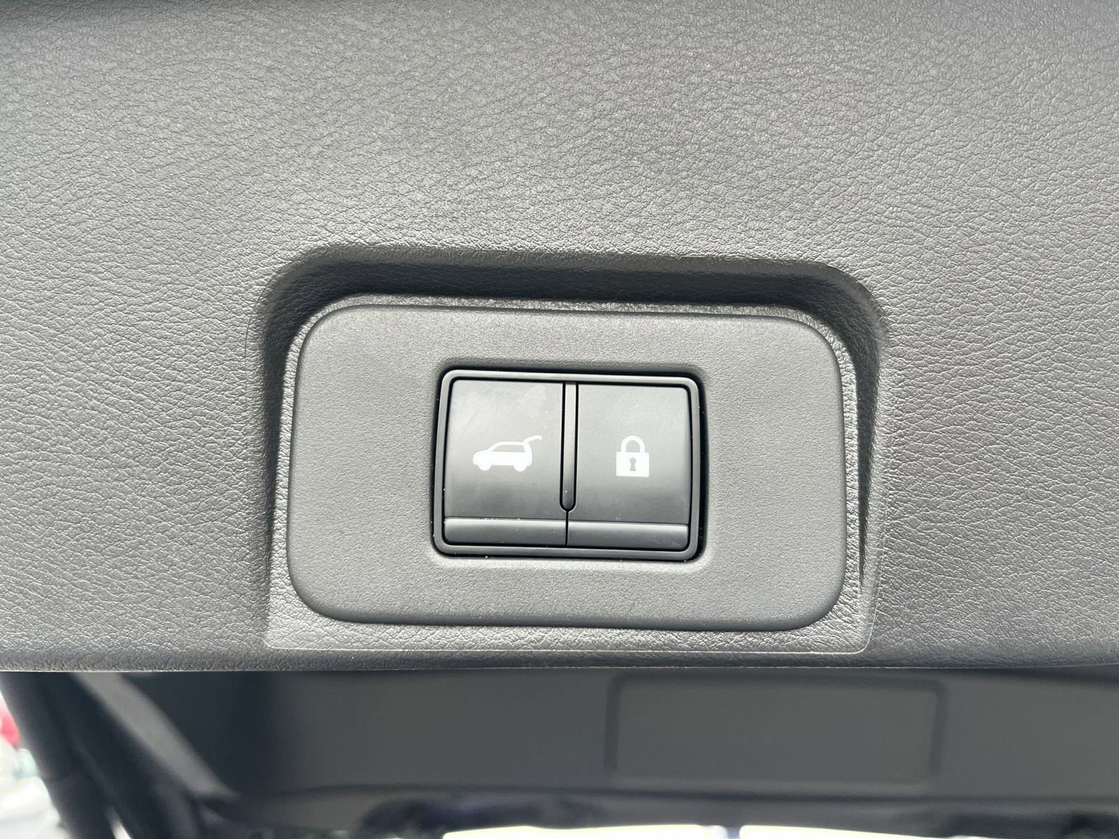 Thumbnail: 2025 Nissan Rogue - 20