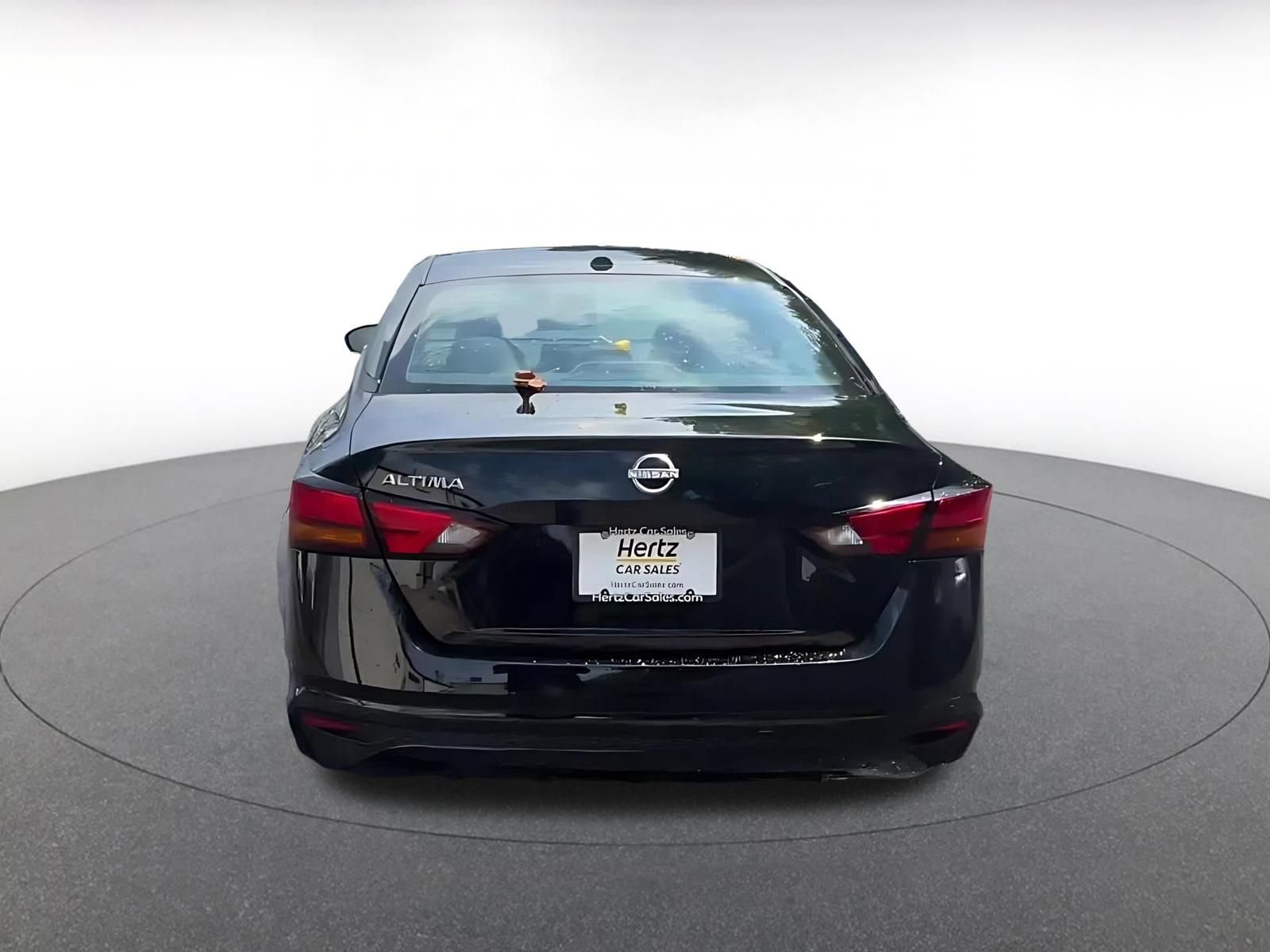 Thumbnail: 2025 Nissan Altima - 11