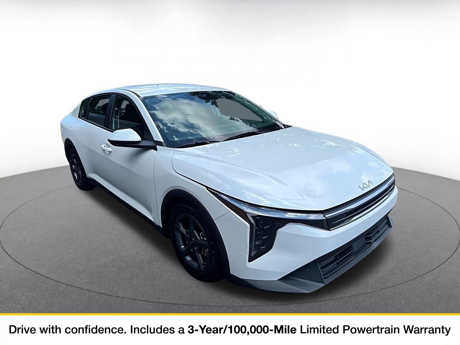 Thumbnail: 2026 Kia K4 - 1