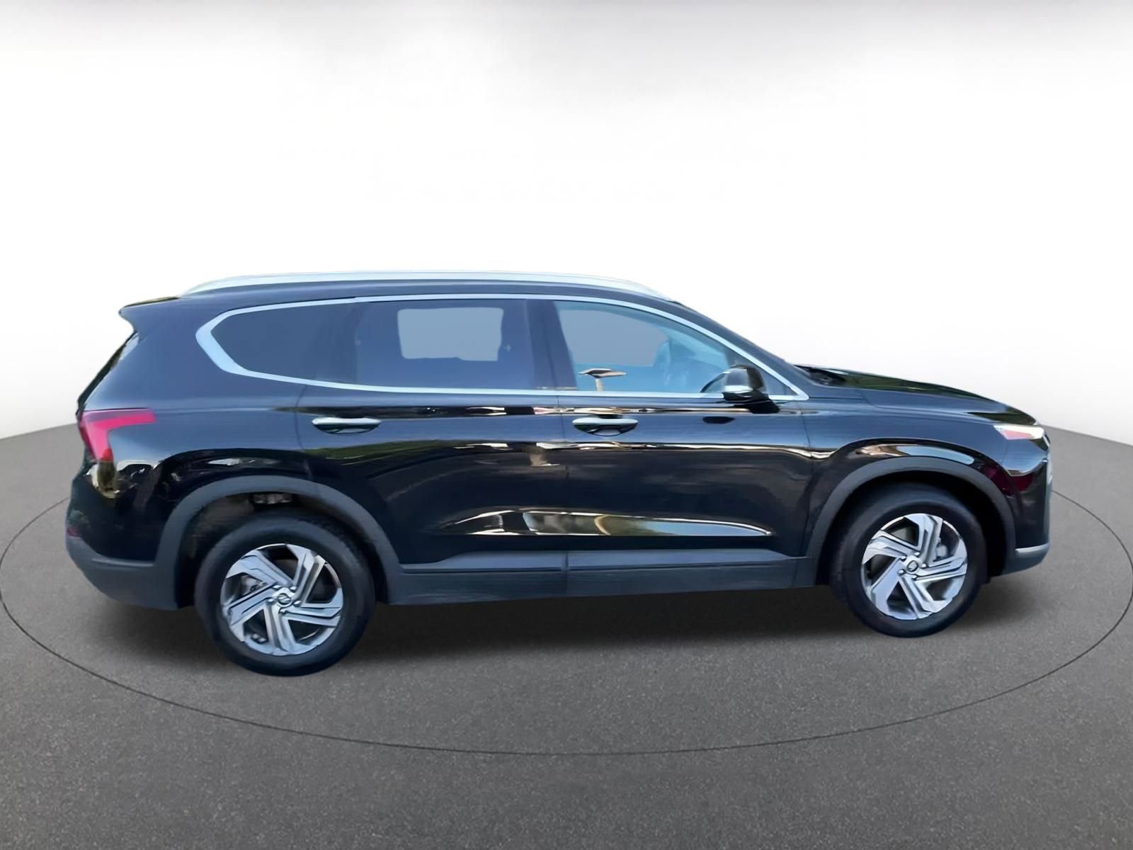 Thumbnail: 2023 Hyundai Santa Fe - 16