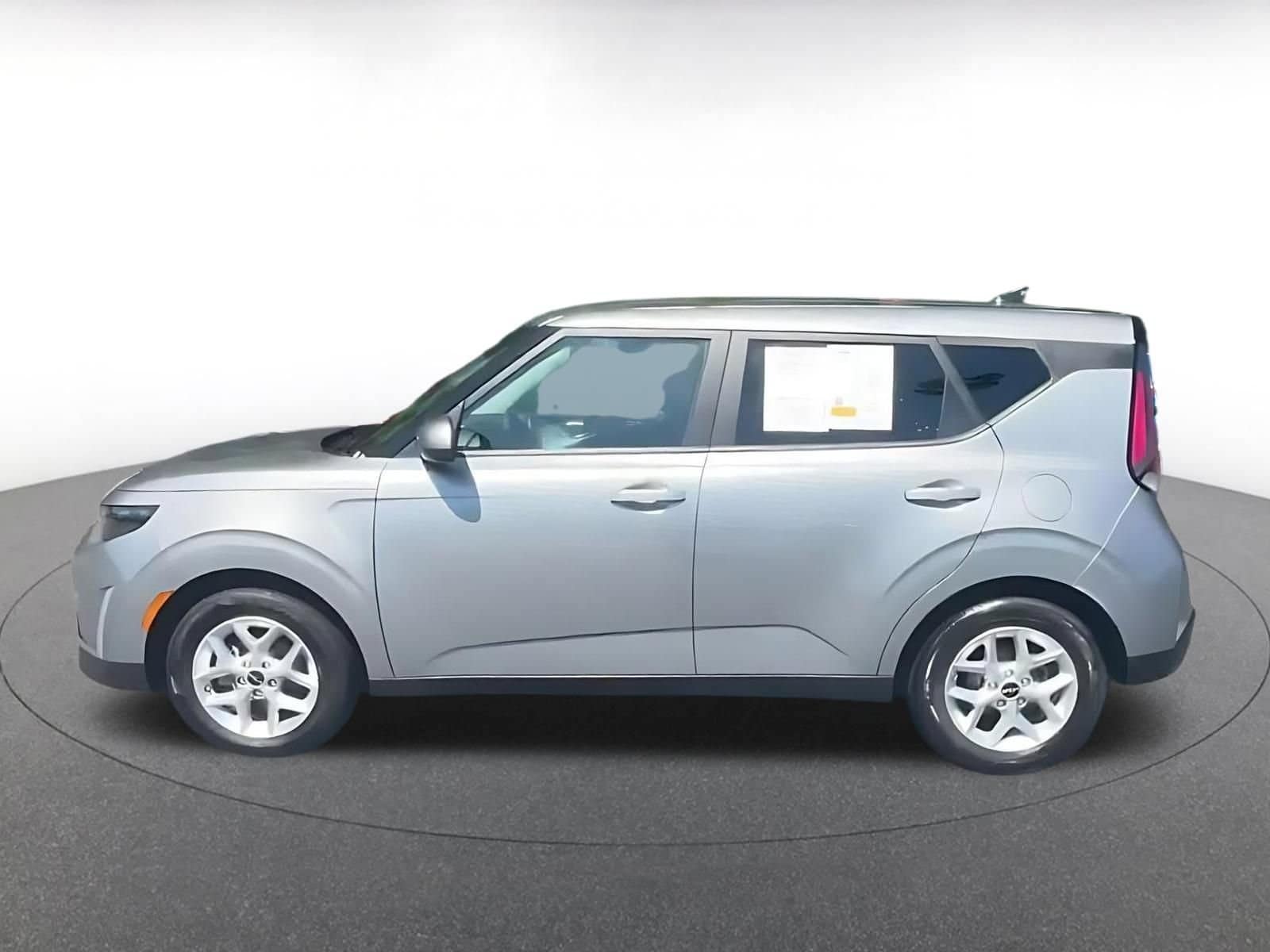 Thumbnail: 2025 Kia Soul - 8
