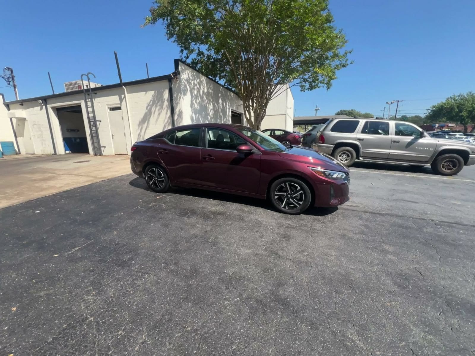 Thumbnail: 2025 Nissan Sentra - 2