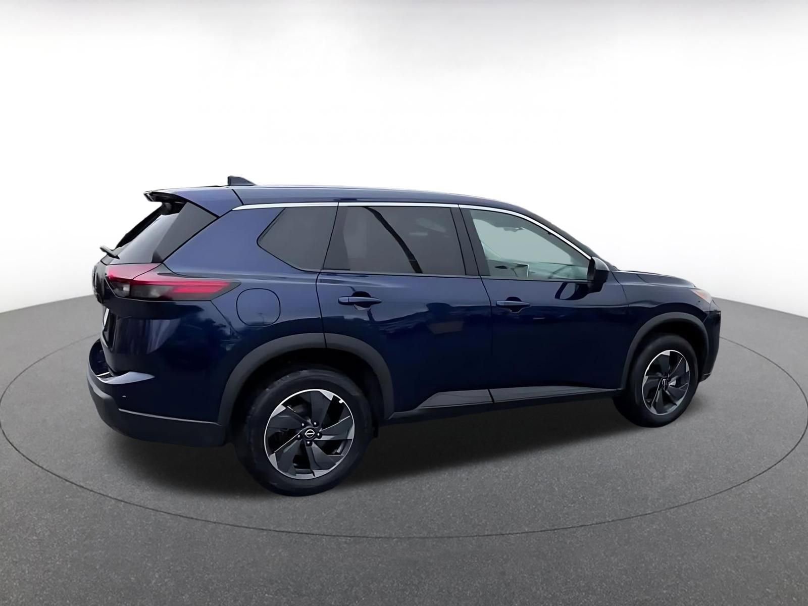 Thumbnail: 2025 Nissan Rogue - 15