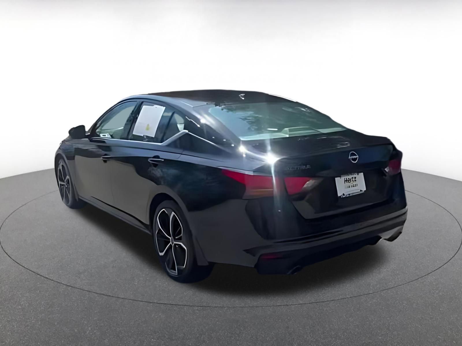 Thumbnail: 2025 Nissan Altima - 16
