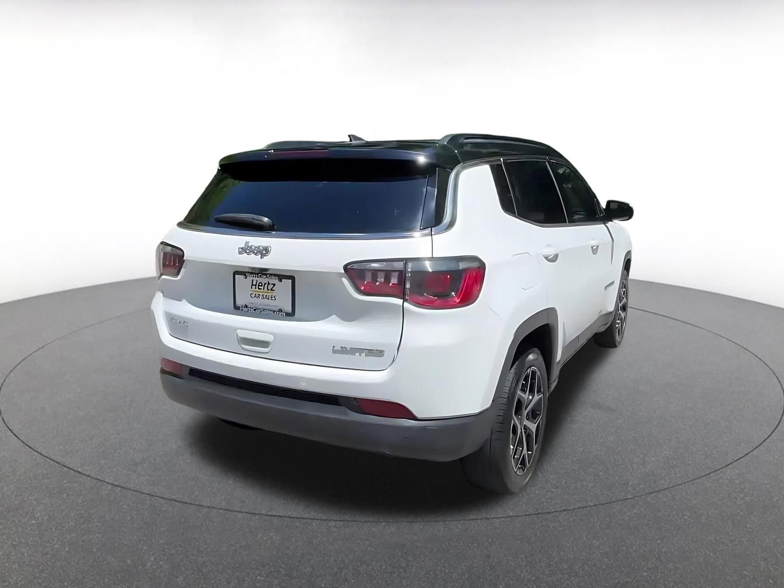 Thumbnail: 2025 Jeep Compass - 15