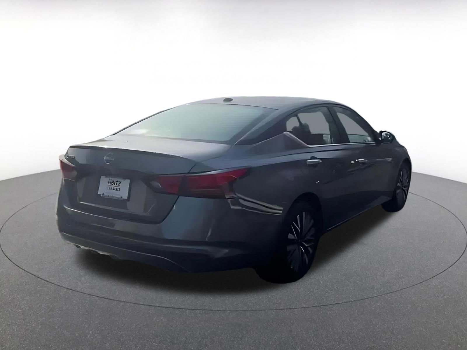 Thumbnail: 2025 Nissan Altima - 14