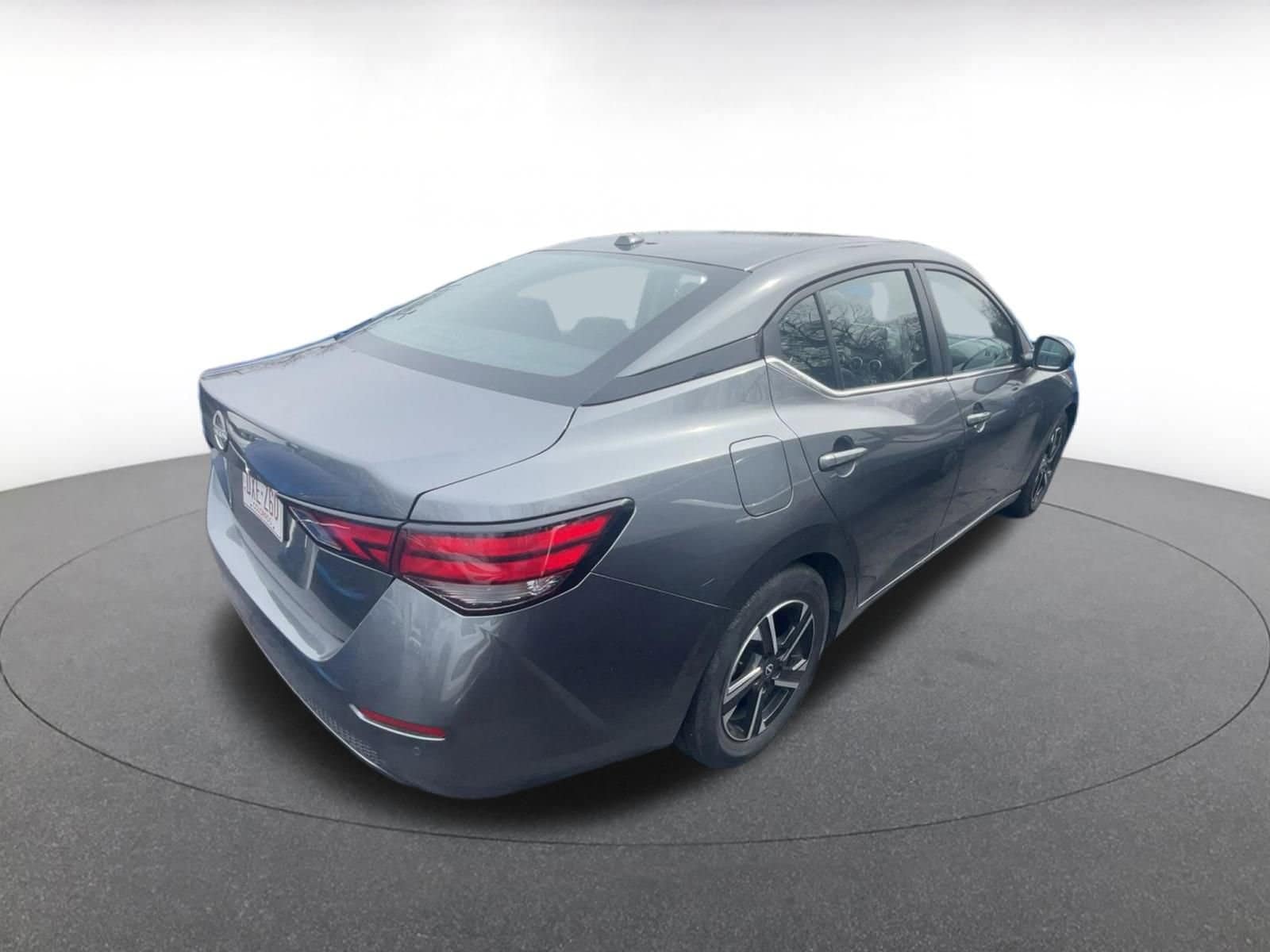 Thumbnail: 2025 Nissan Sentra - 10