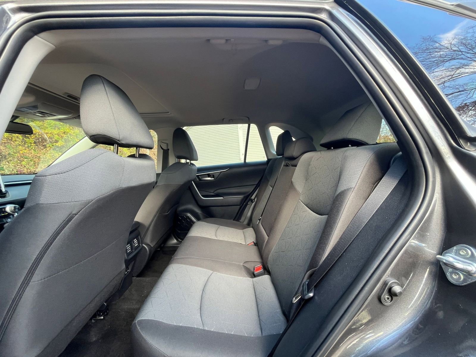 Thumbnail: 2025 Toyota RAV4 - 22