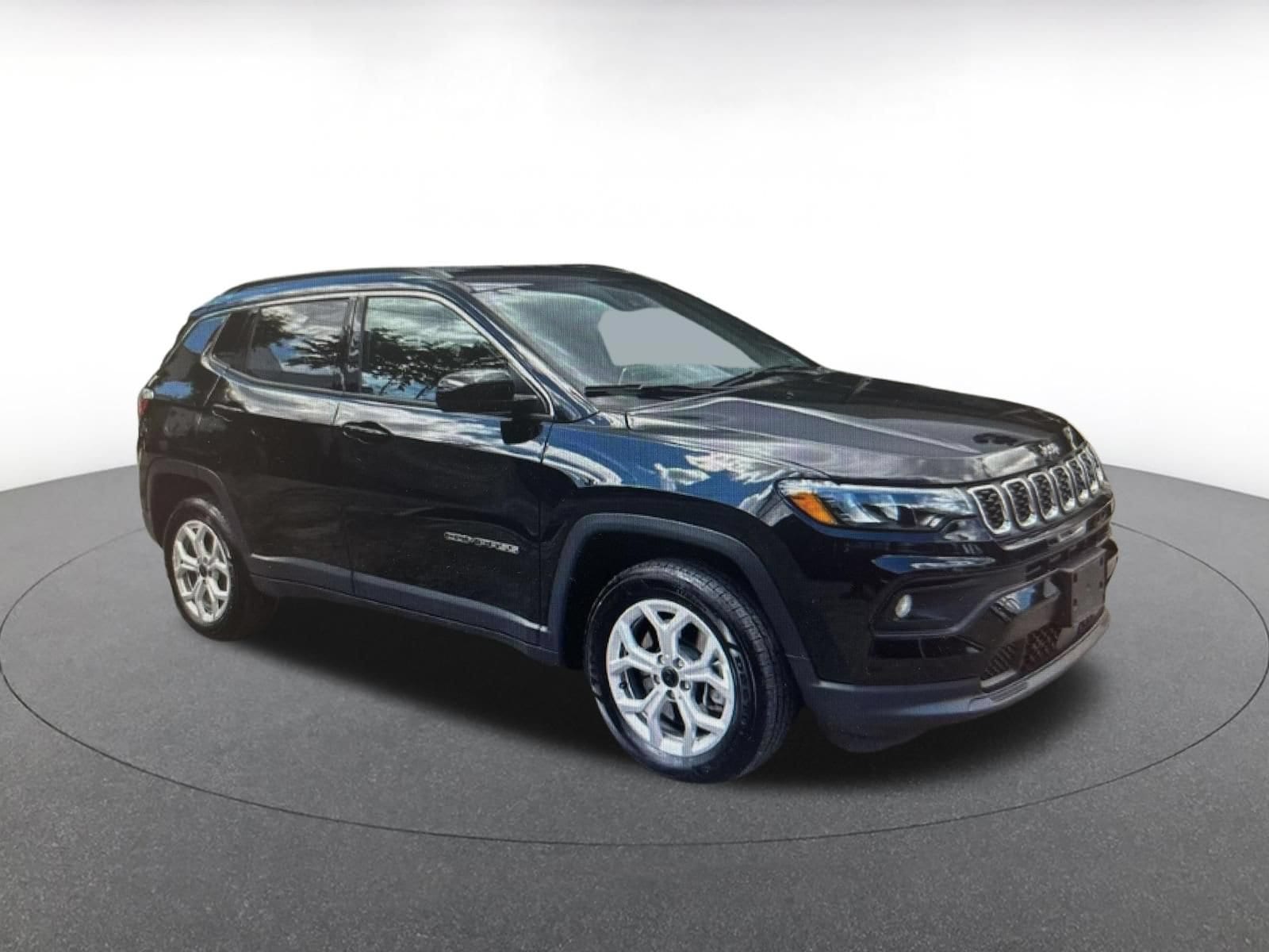 Thumbnail: 2025 Jeep Compass - 7
