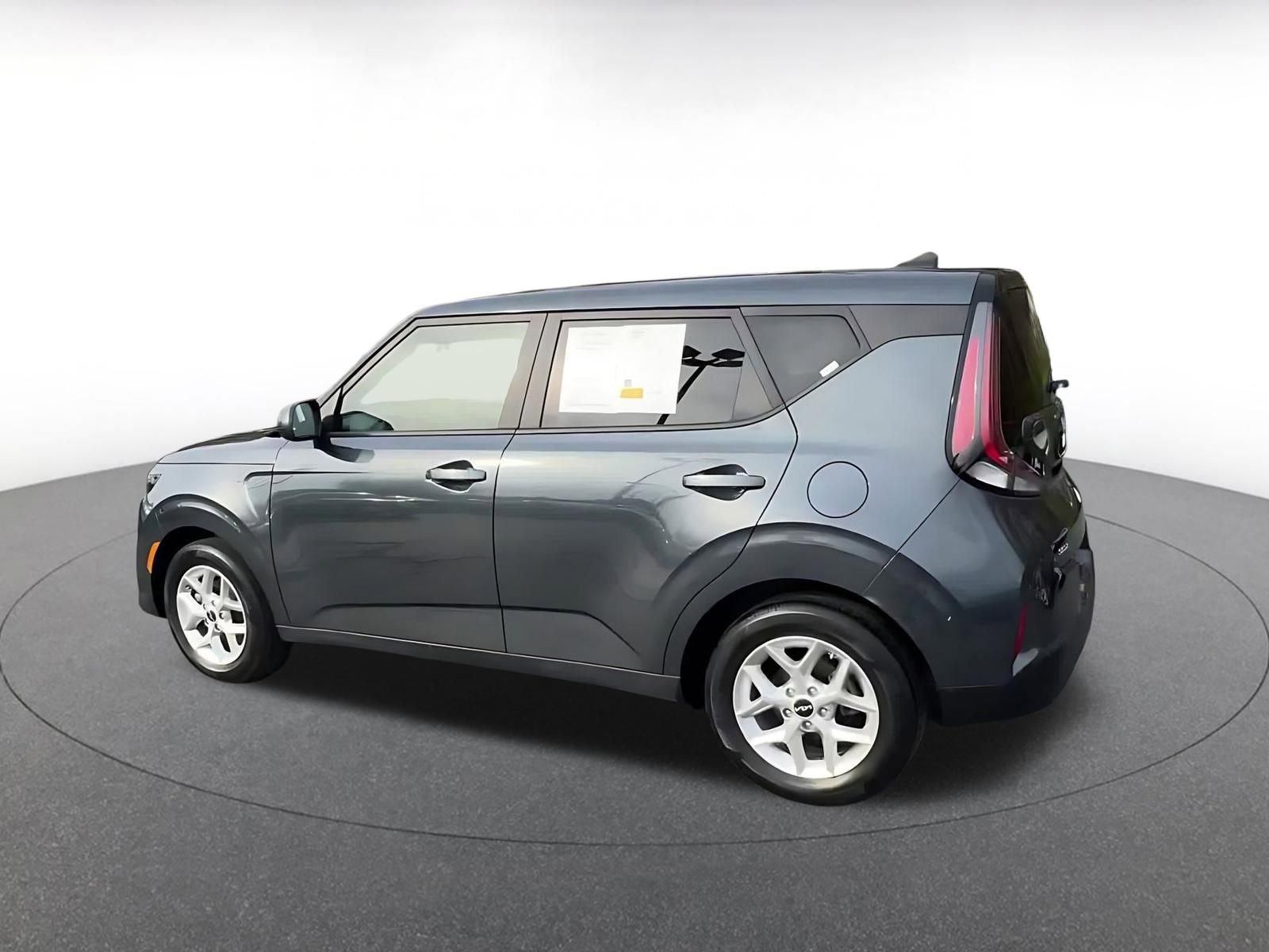 Thumbnail: 2025 Kia Soul - 10