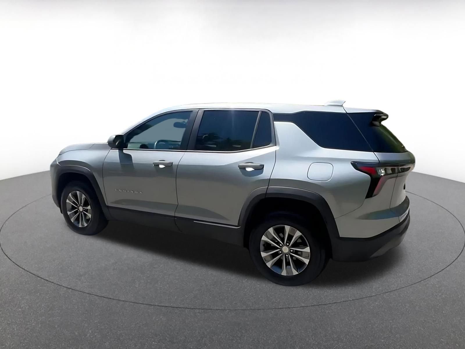 Thumbnail: 2025 Chevrolet Equinox - 10