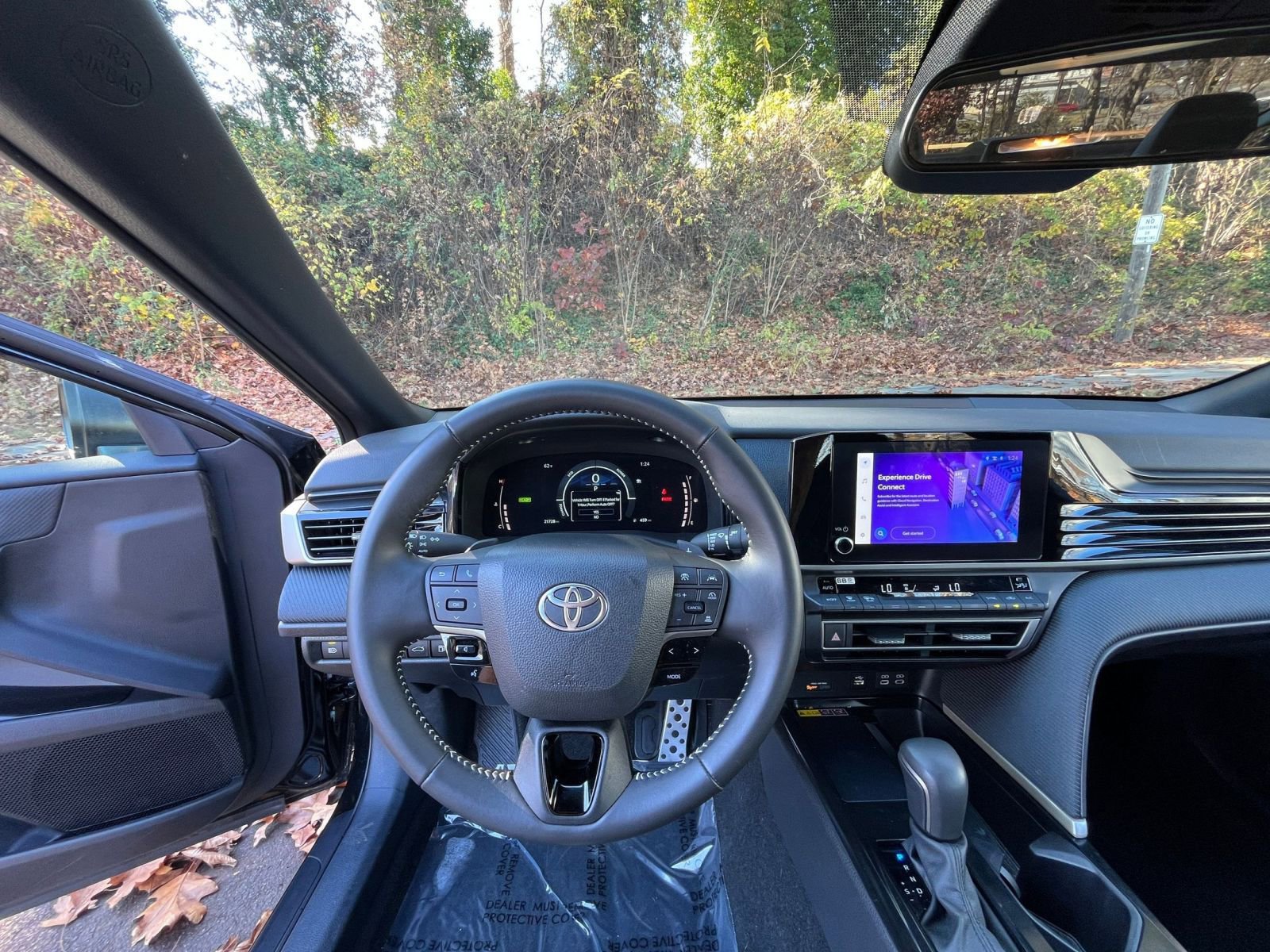 Thumbnail: 2025 Toyota Camry - 30