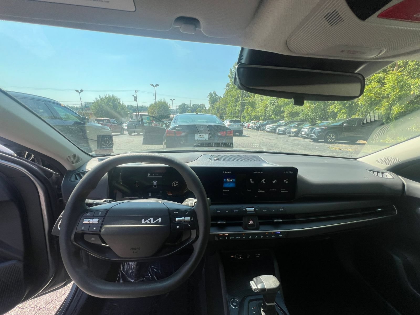 Thumbnail: 2026 Kia K4 - 28