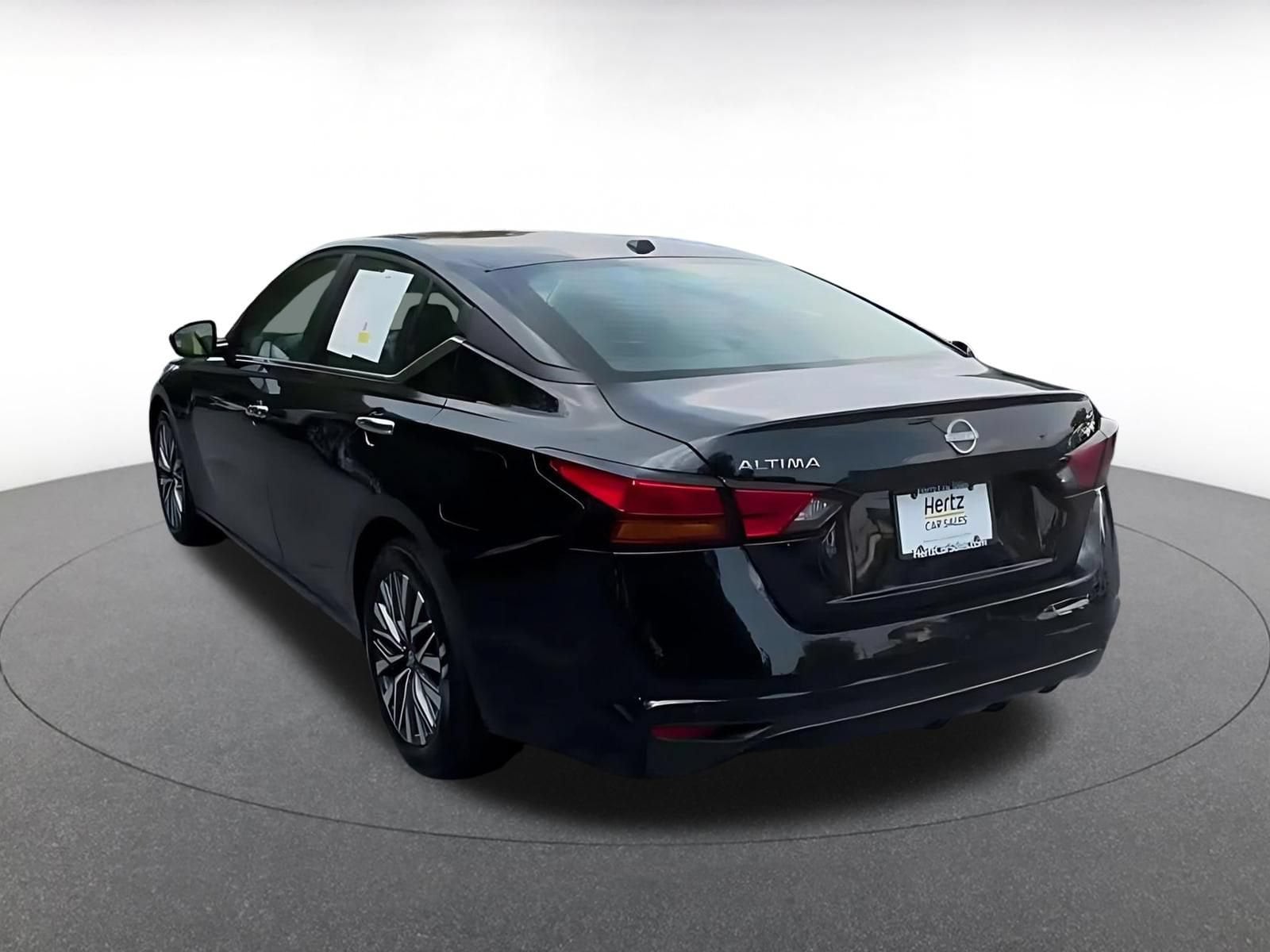 Thumbnail: 2025 Nissan Altima - 11