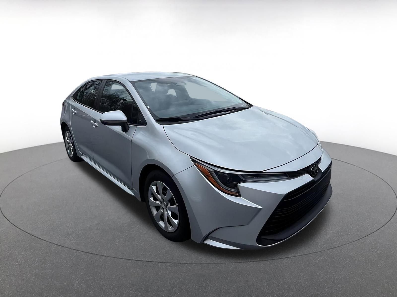 Thumbnail: 2025 Toyota Corolla - 1