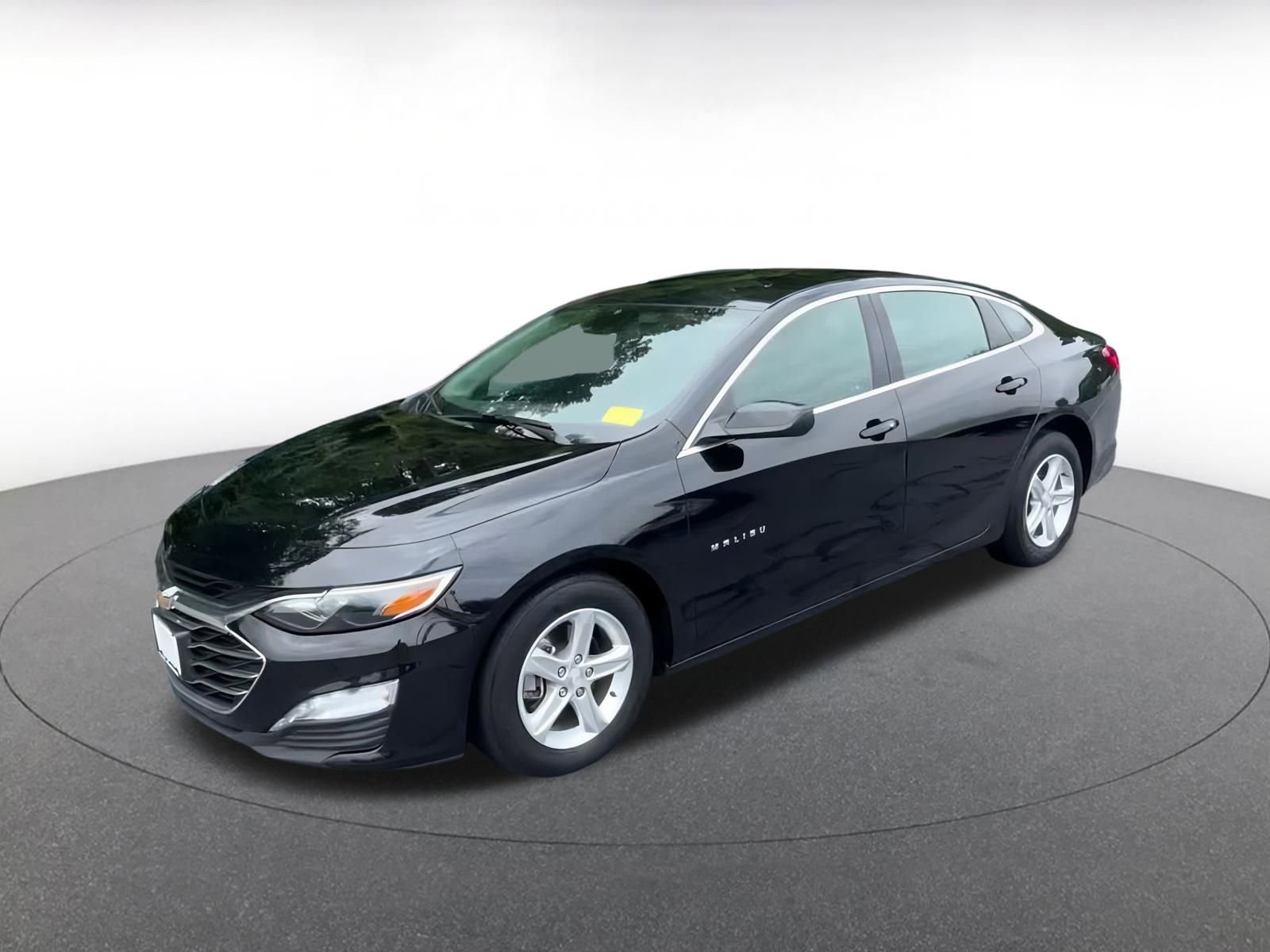 Thumbnail: 2024 Chevrolet Malibu - 15