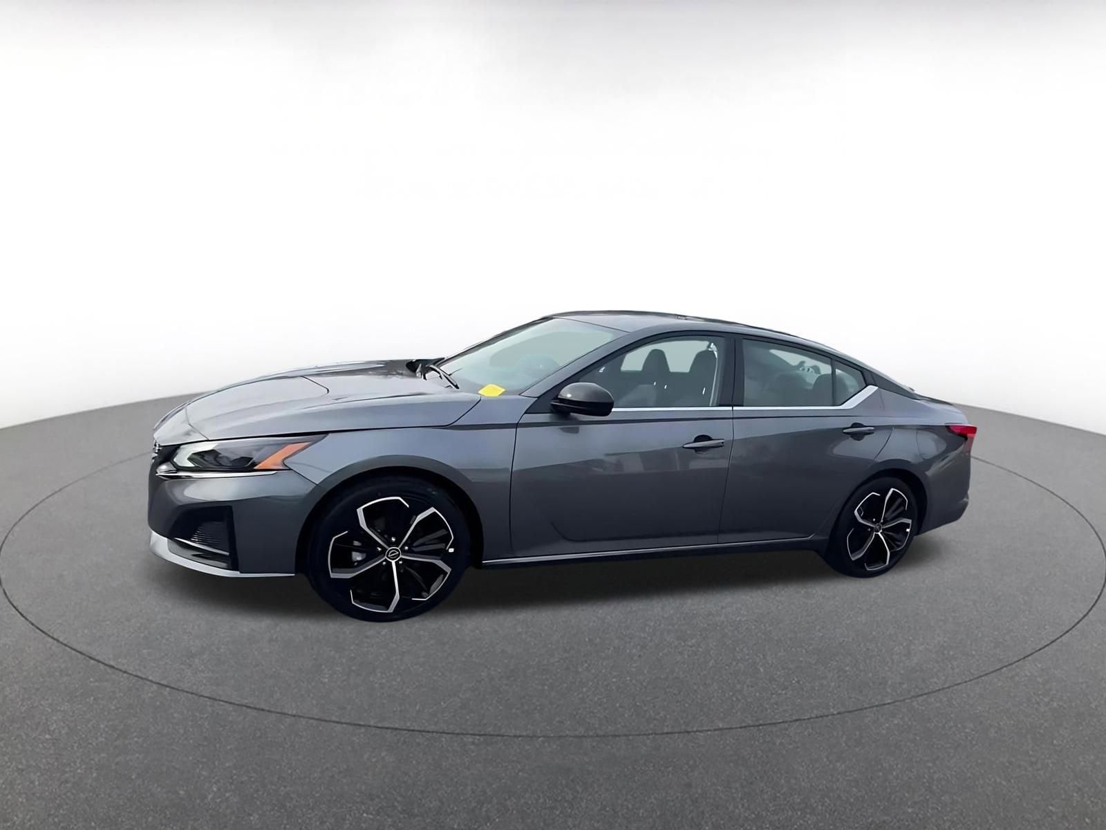 Thumbnail: 2025 Nissan Altima - 7