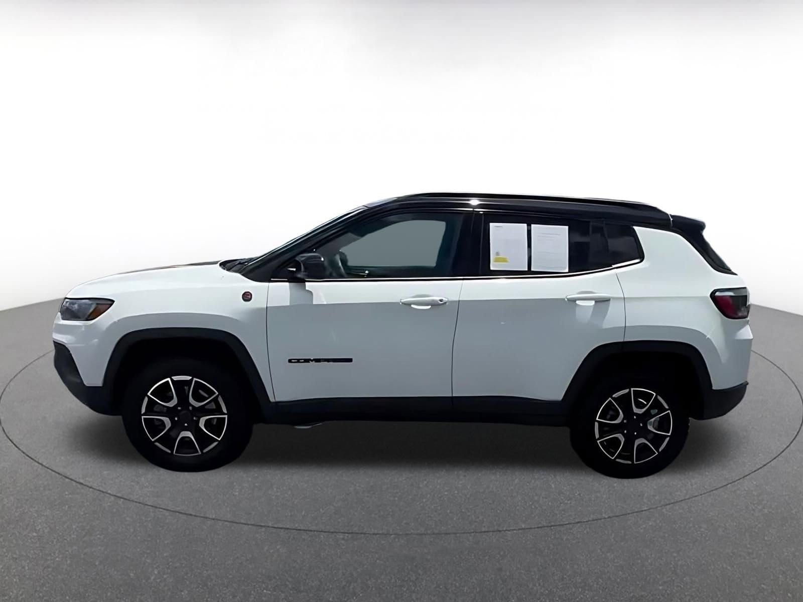 Thumbnail: 2025 Jeep Compass - 7