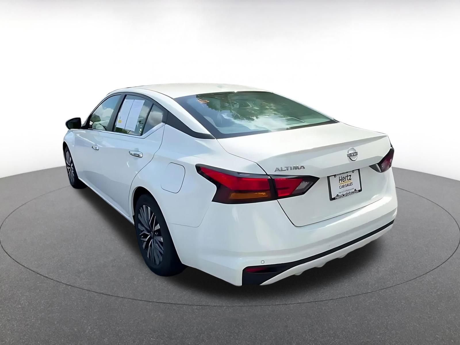 Thumbnail: 2025 Nissan Altima - 11