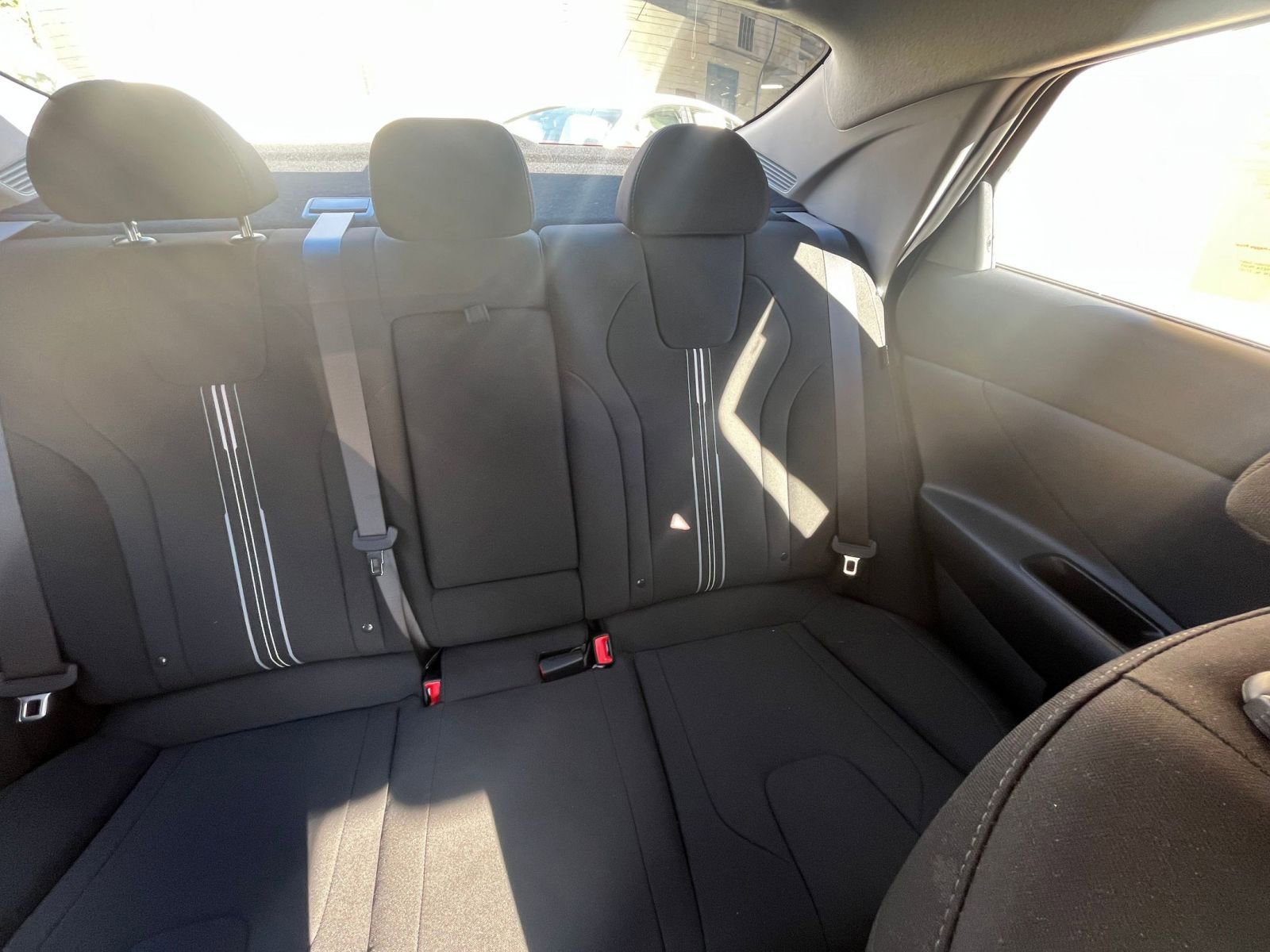 Thumbnail: 2025 Hyundai Elantra - 33