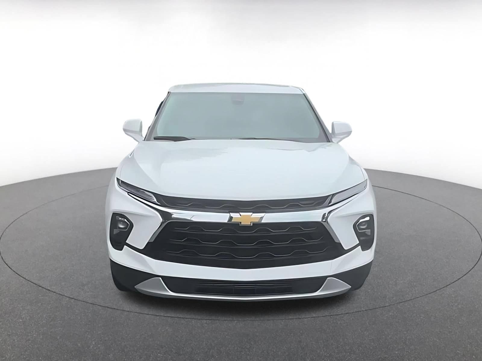 Thumbnail: 2025 Chevrolet Blazer - 4