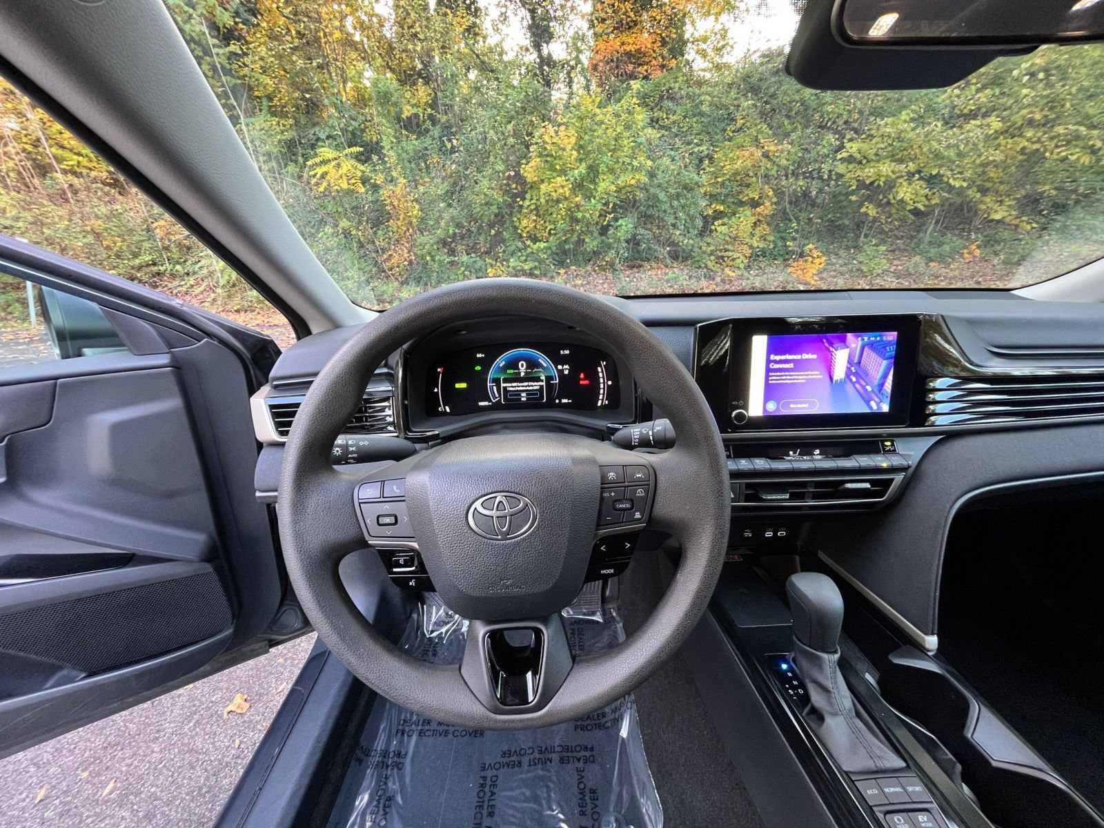 Thumbnail: 2025 Toyota Camry - 30