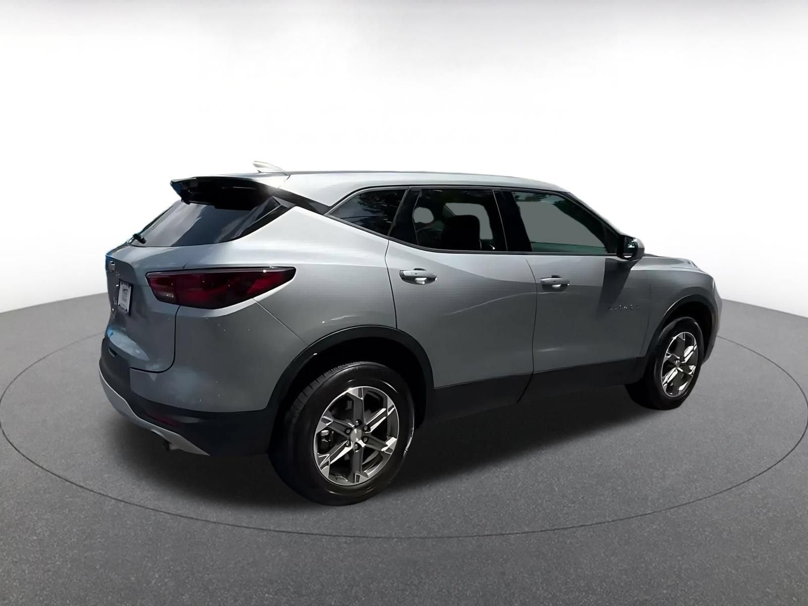 Thumbnail: 2026 Chevrolet Blazer - 15