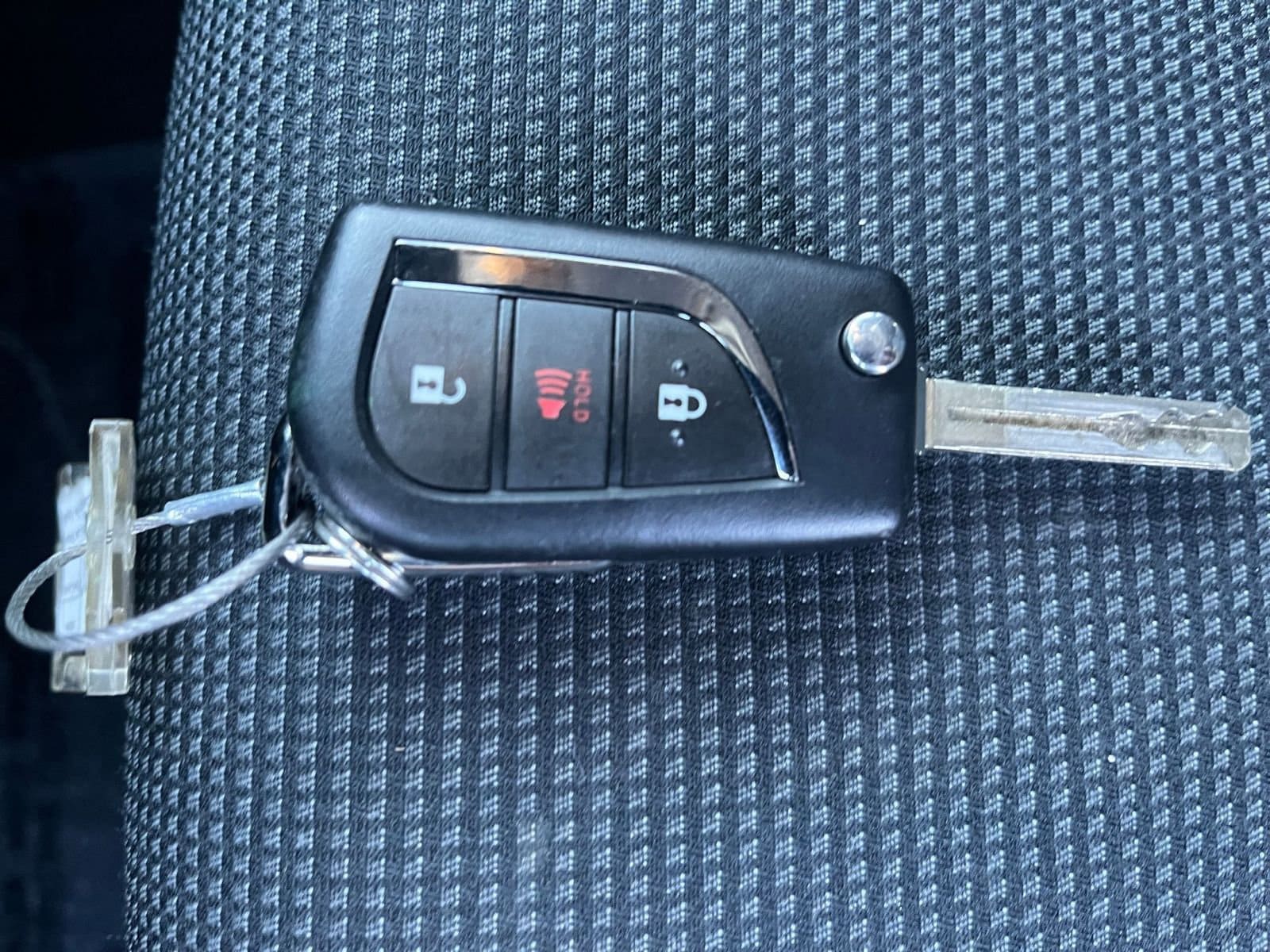 Thumbnail: 2025 Toyota RAV4 - 18