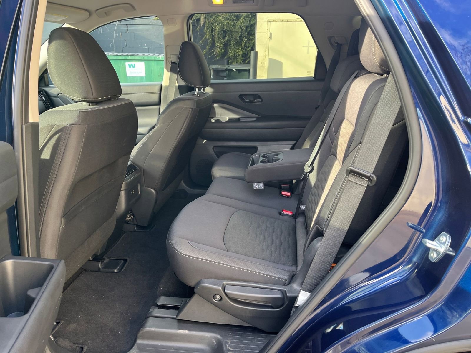 Thumbnail: 2025 Nissan Pathfinder - 34