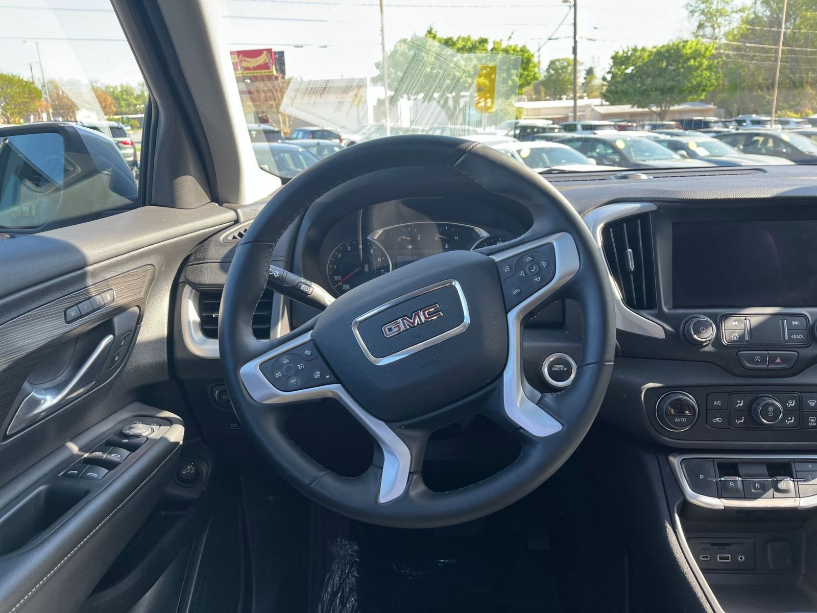 Thumbnail: 2024 GMC Terrain - 28