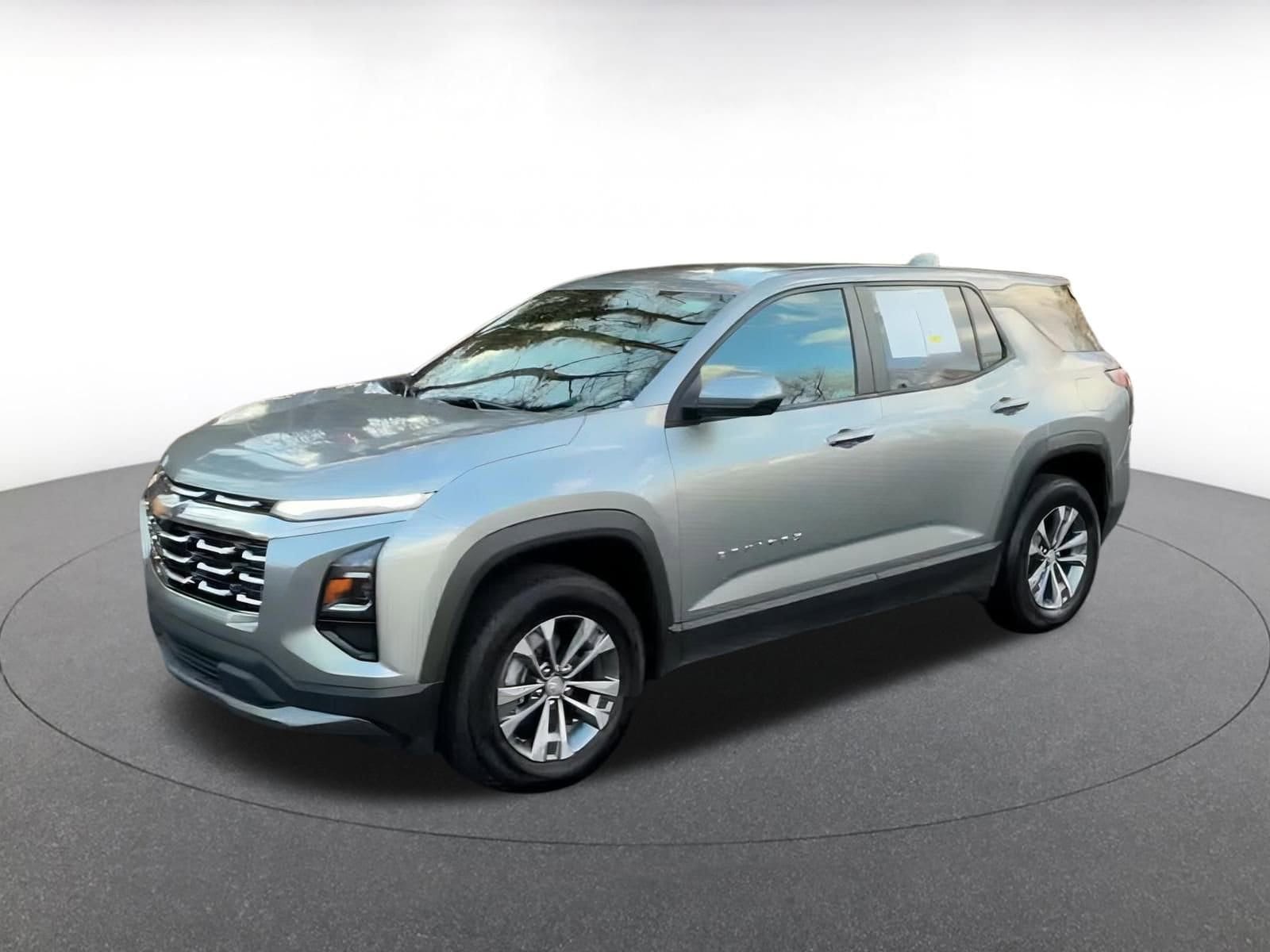 Thumbnail: 2025 Chevrolet Equinox - 8