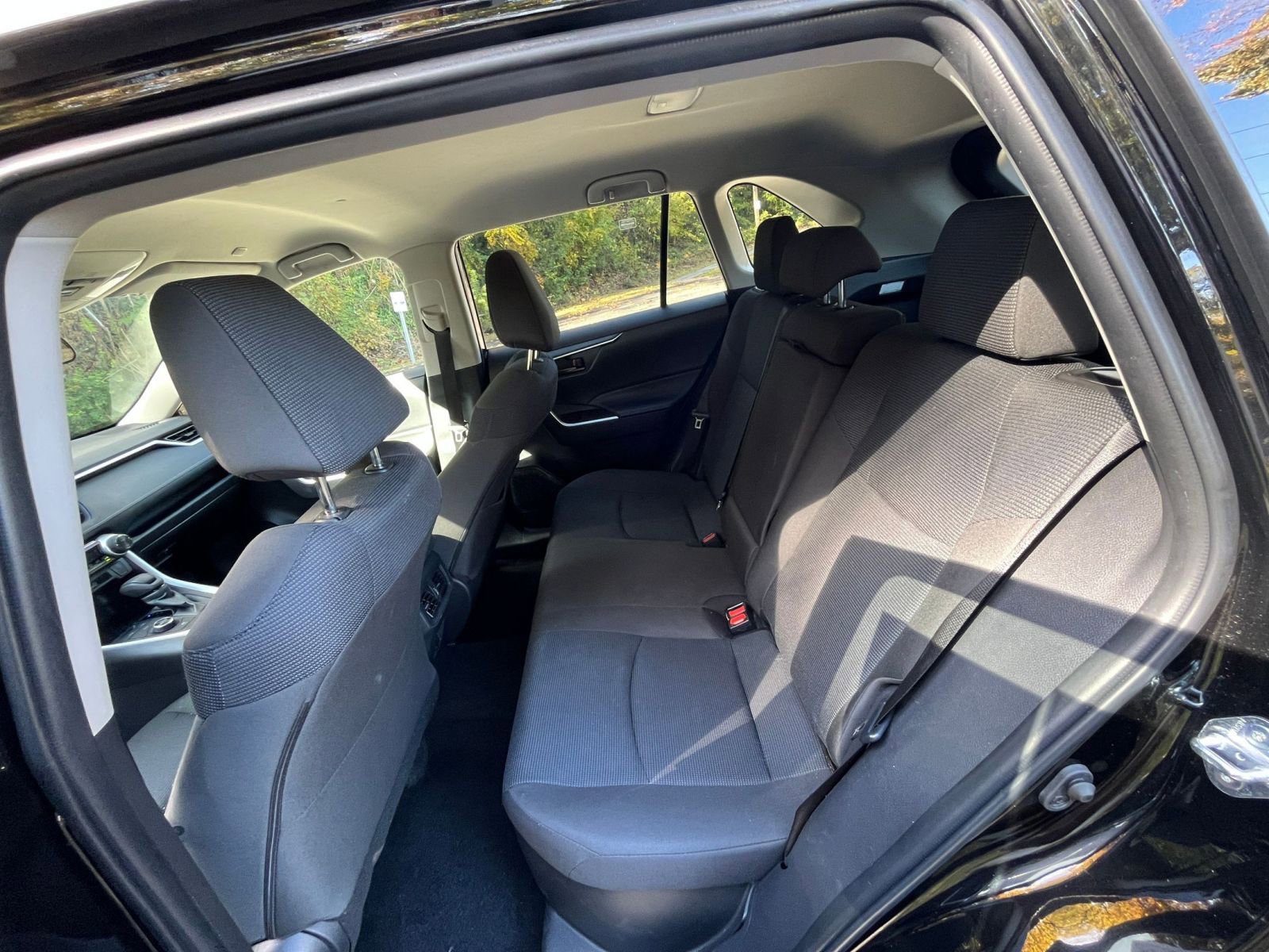 Thumbnail: 2025 Toyota RAV4 - 22