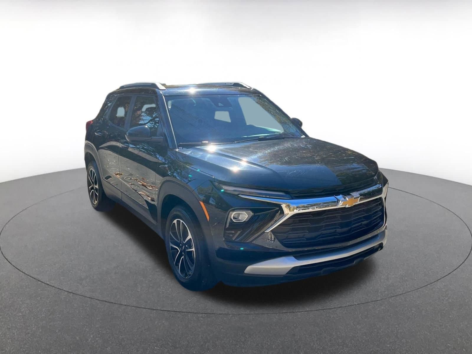 Thumbnail: 2025 Chevrolet TrailBlazer - 1