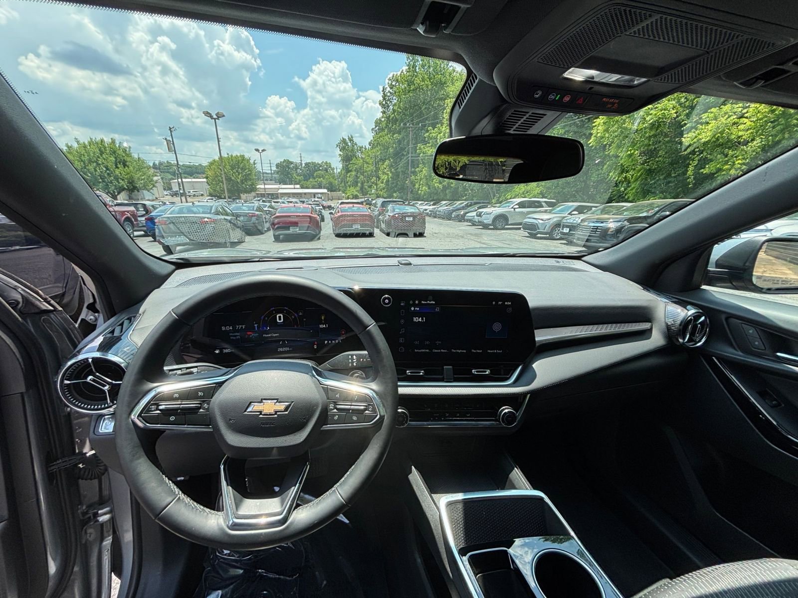 Thumbnail: 2025 Chevrolet Equinox - 28